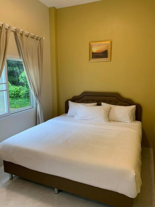 Two-Bedroom Villa - Photo 10