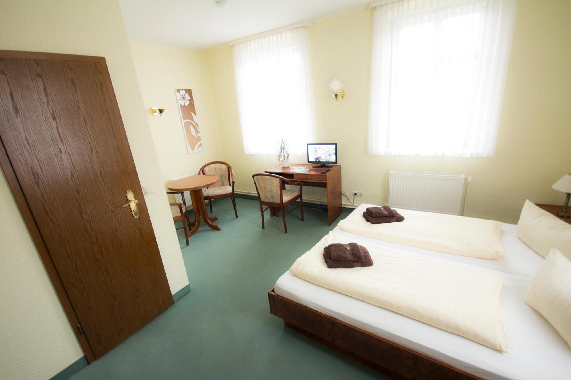 Double Room photo 3