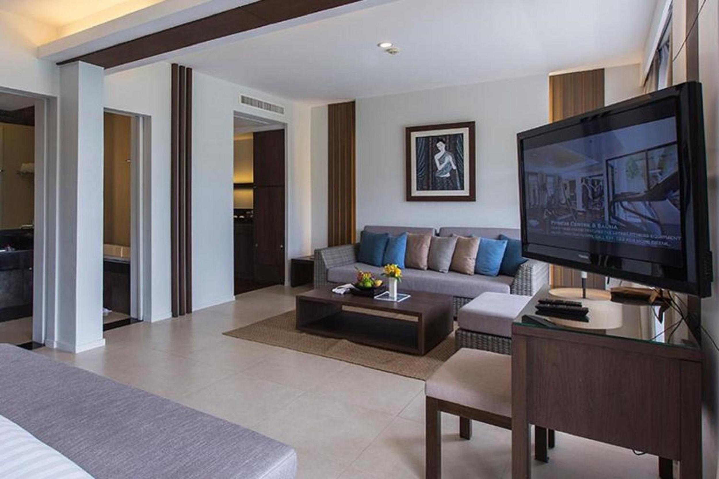 Family Room with Garden View photo 2