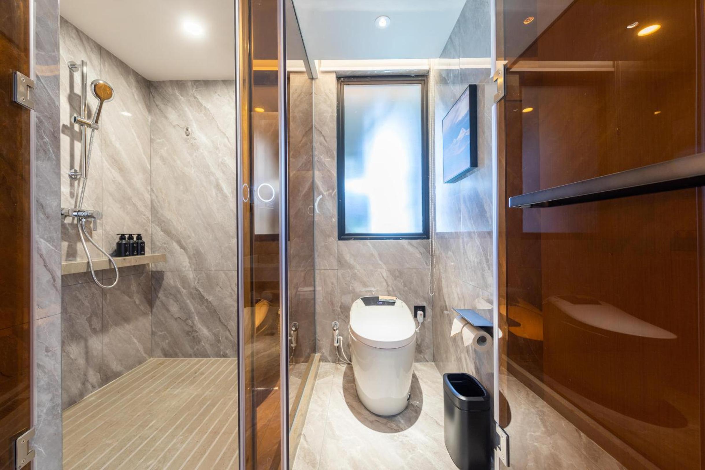 Jimu Suite - Photo 2