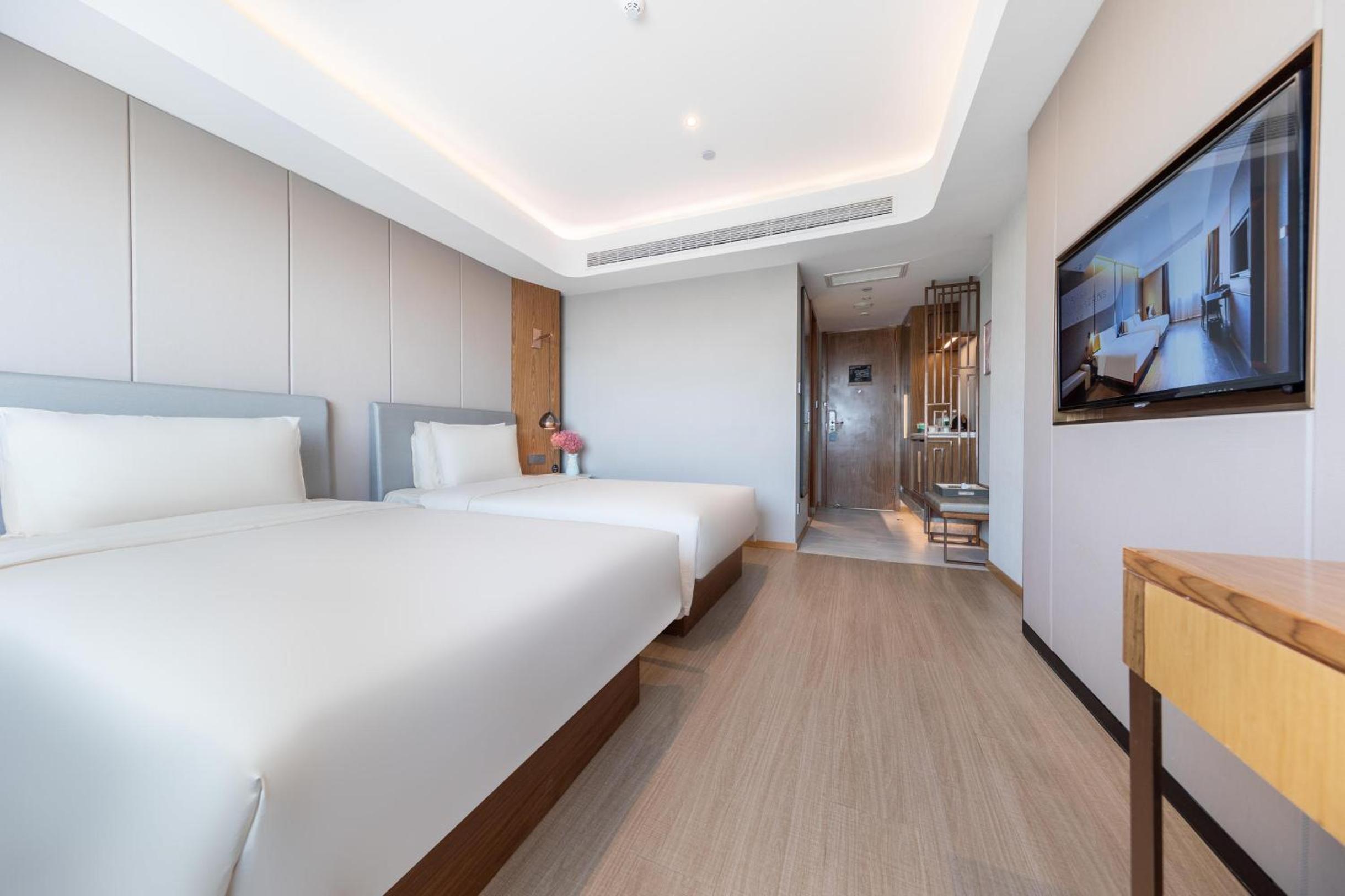 Superior Twin Room  photo 1