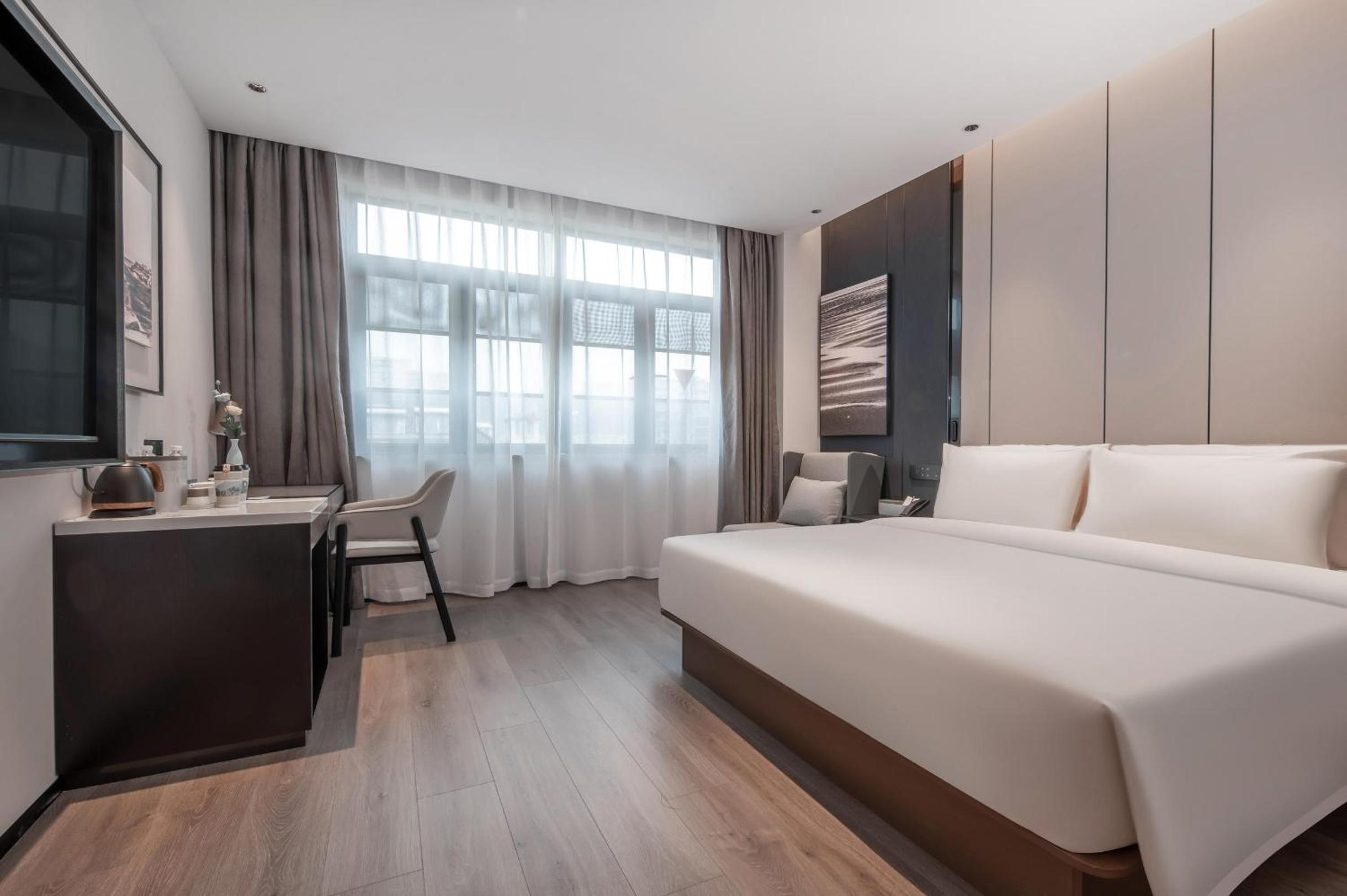 Superior Double Room photo 2