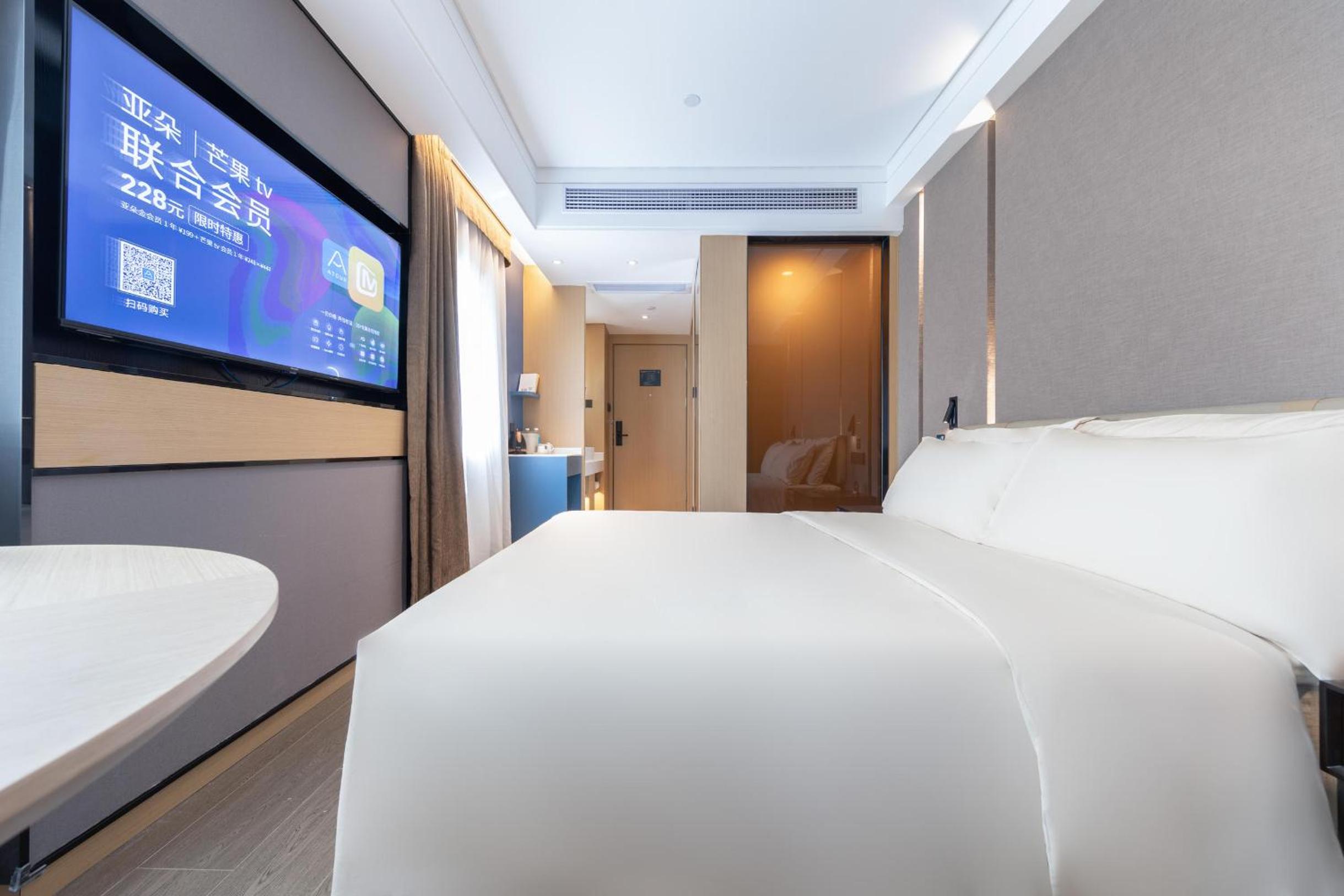 Elegant Double Room  photo 3
