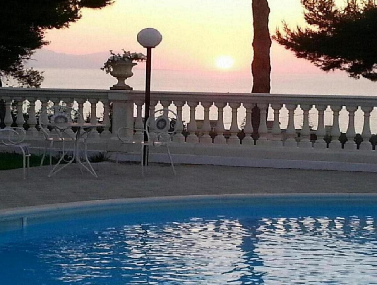 Holiday Home photo 2
