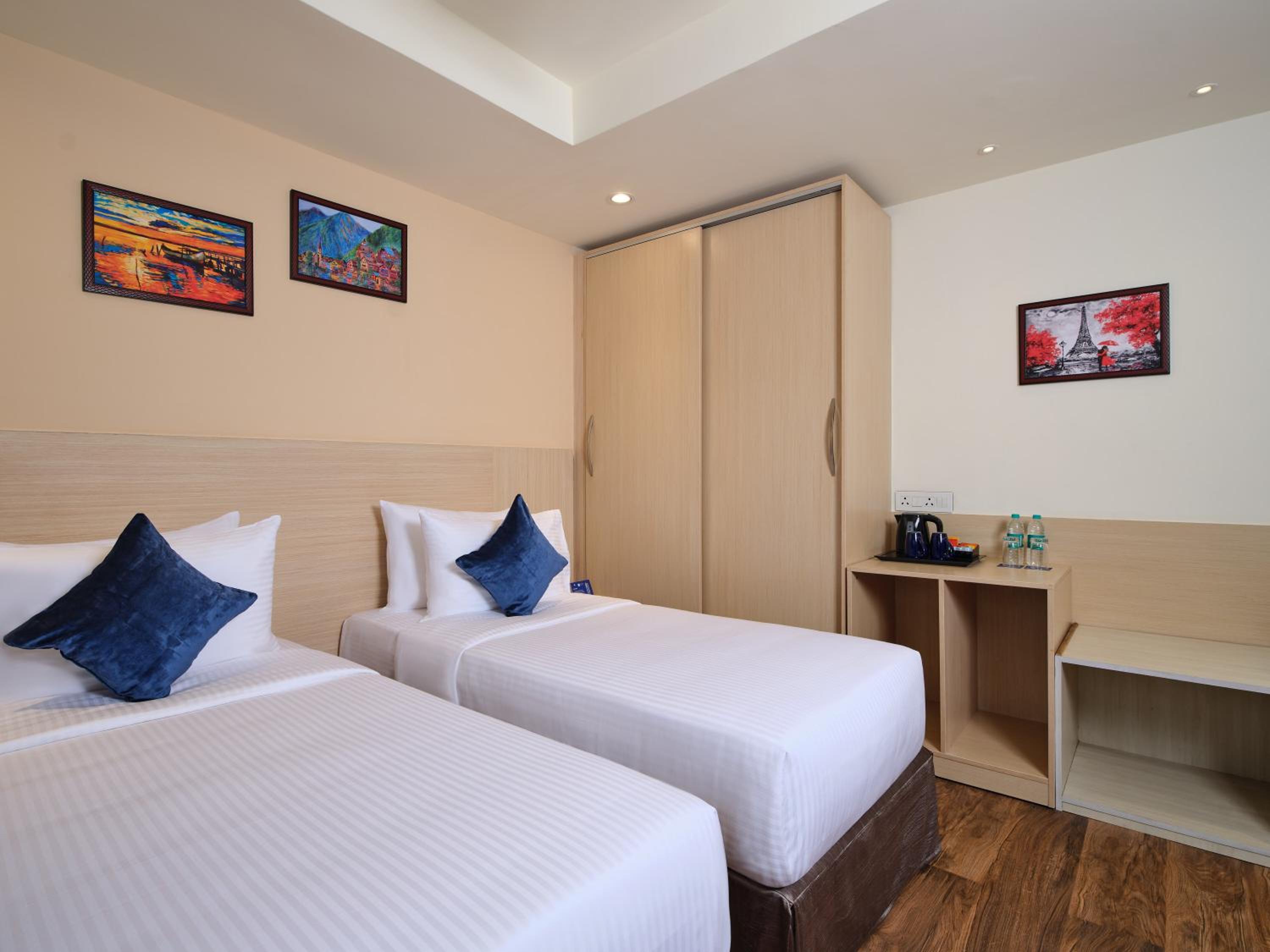 Deluxe Twin Room - Photo 2