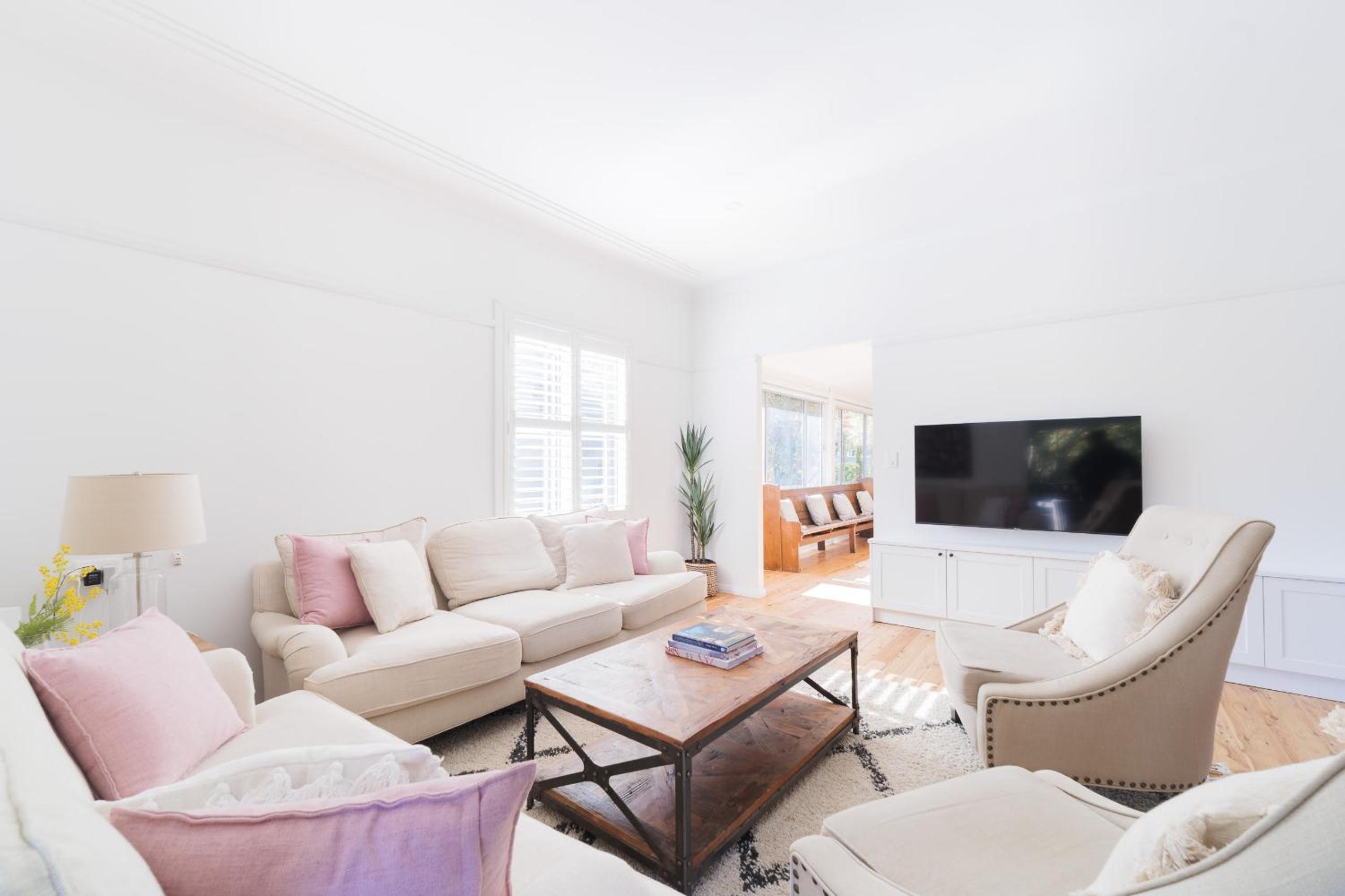 Apartment photo 1