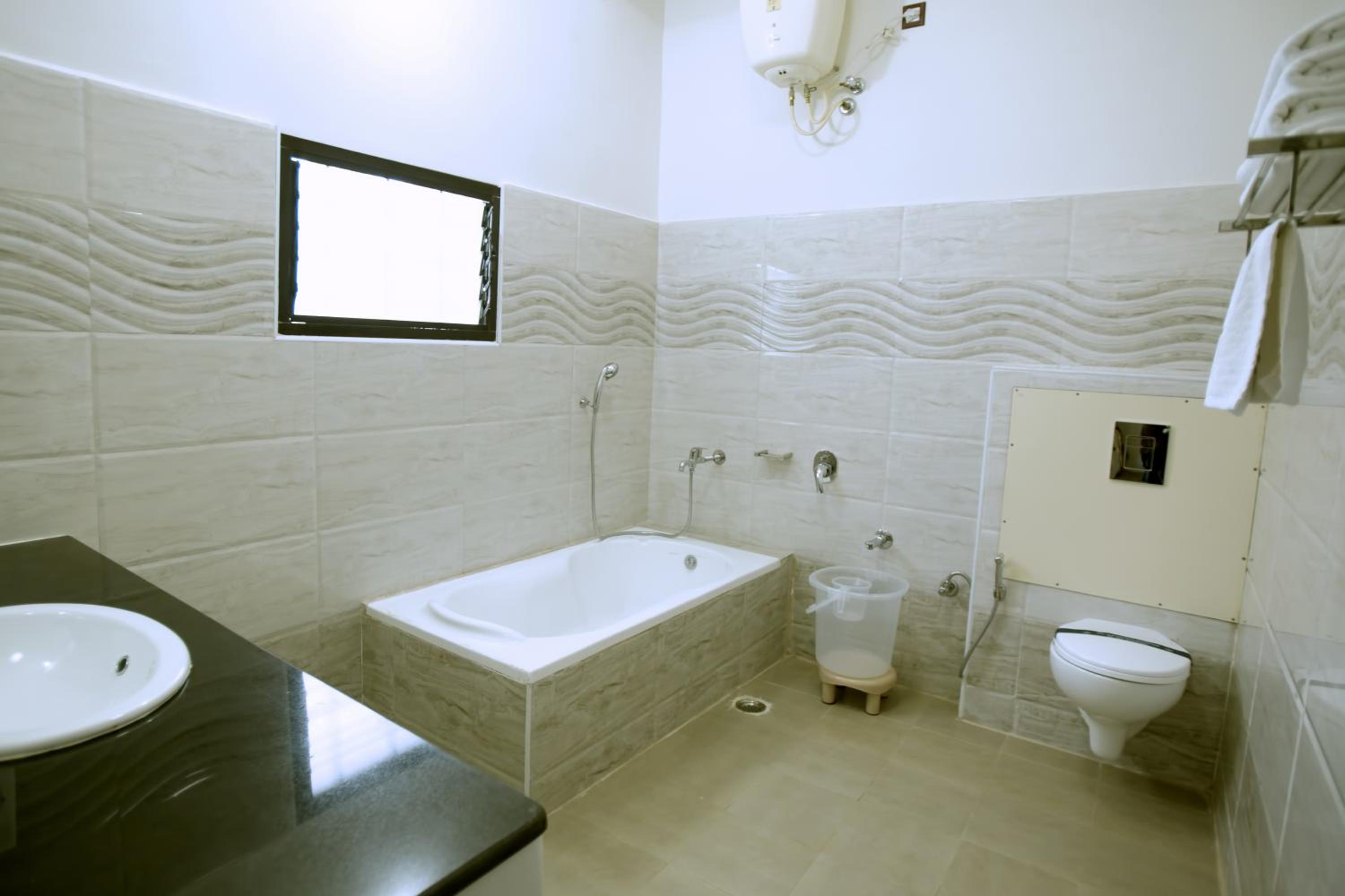Deluxe Family Suite photo 3