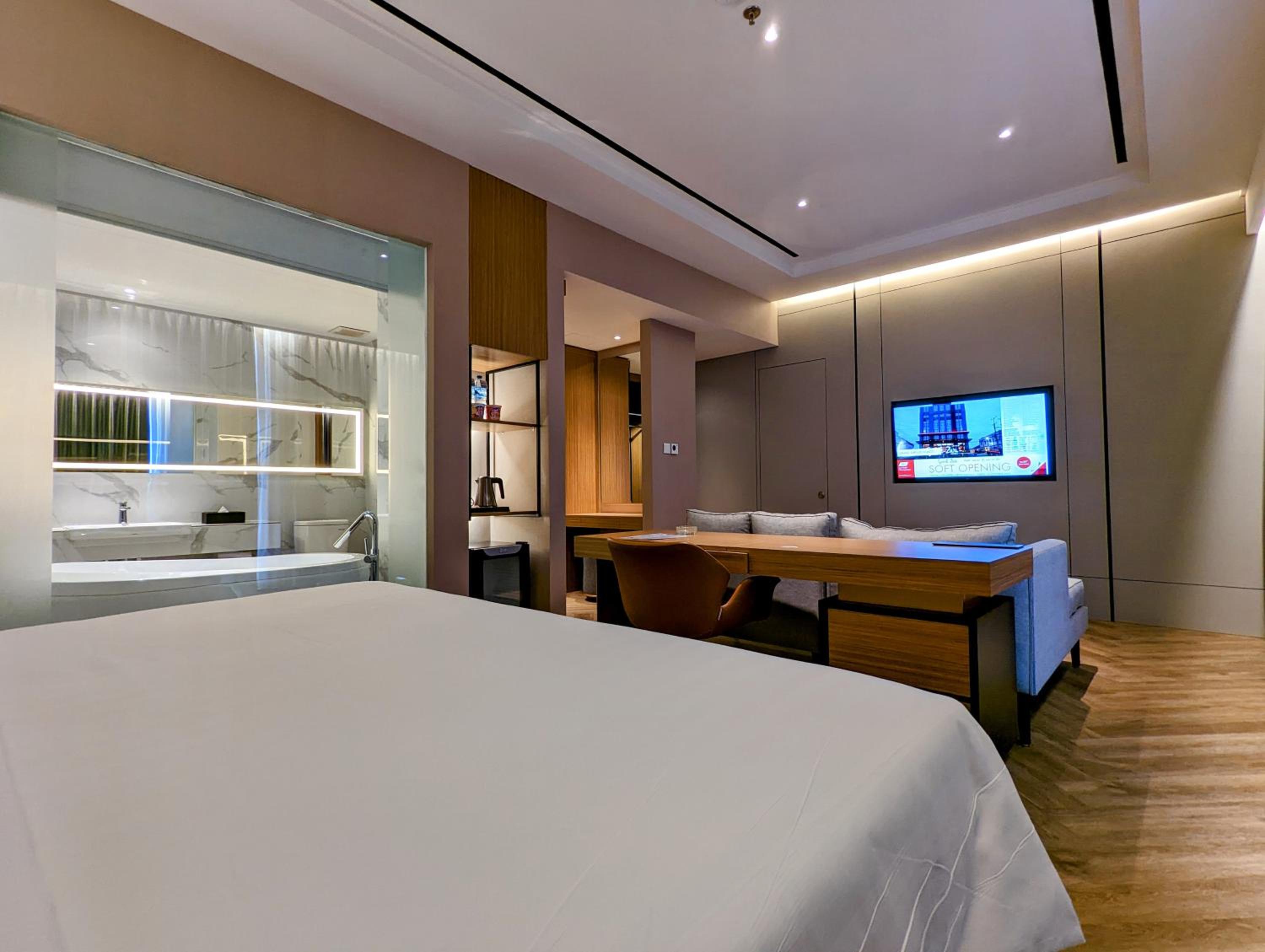 Junior Suite - Photo 10