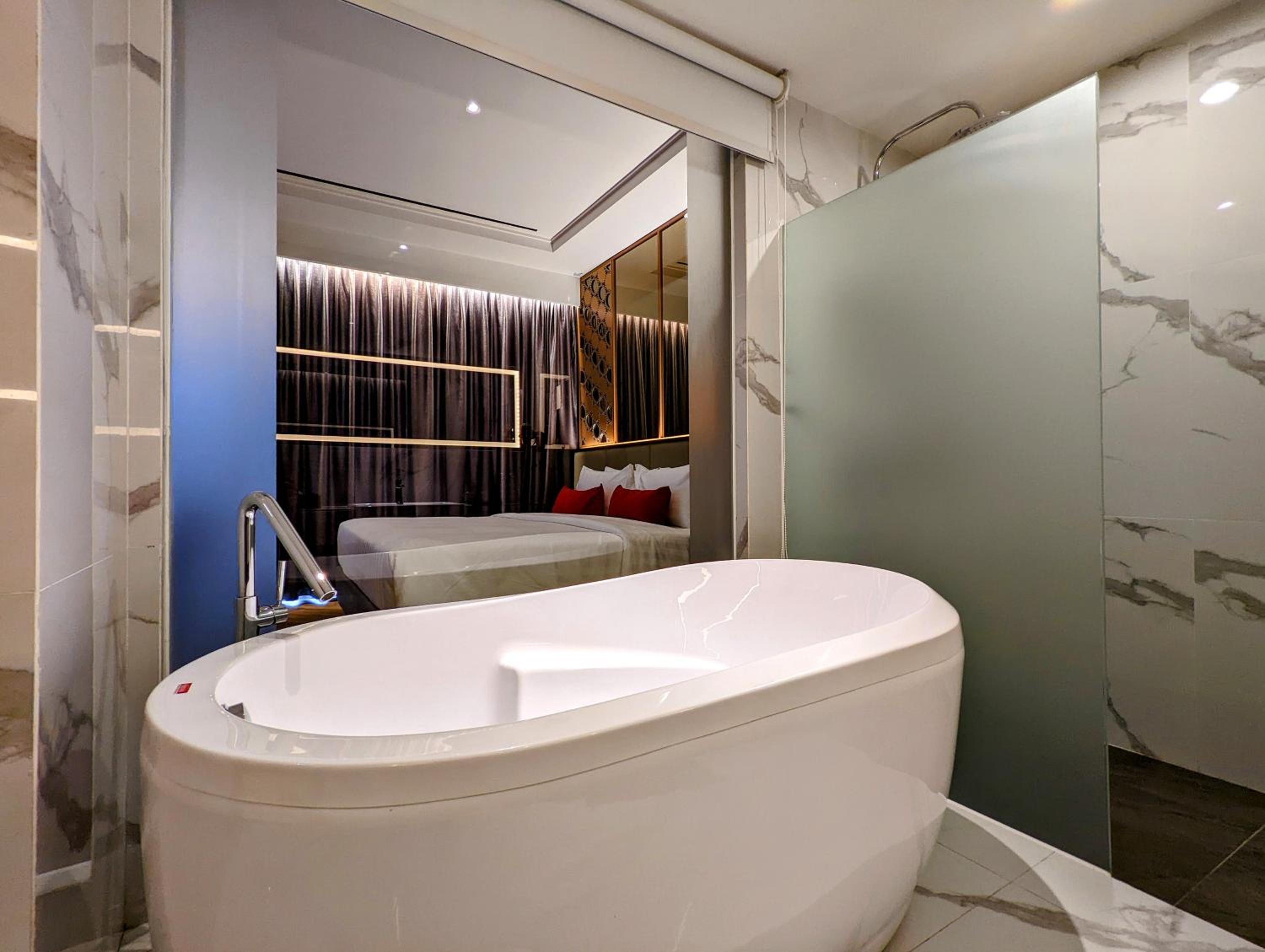 Junior Suite - Photo 2