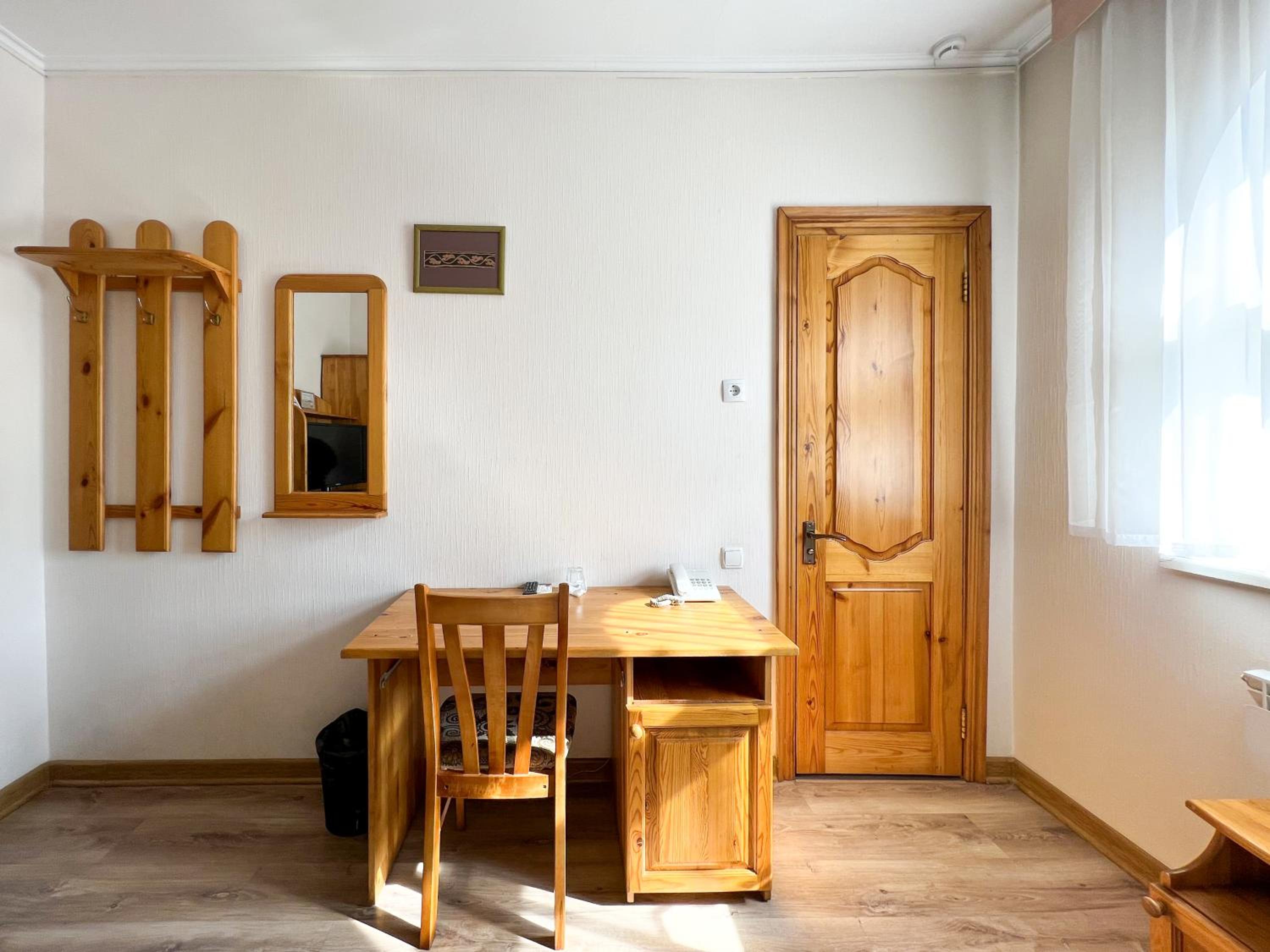 Small Single Room
