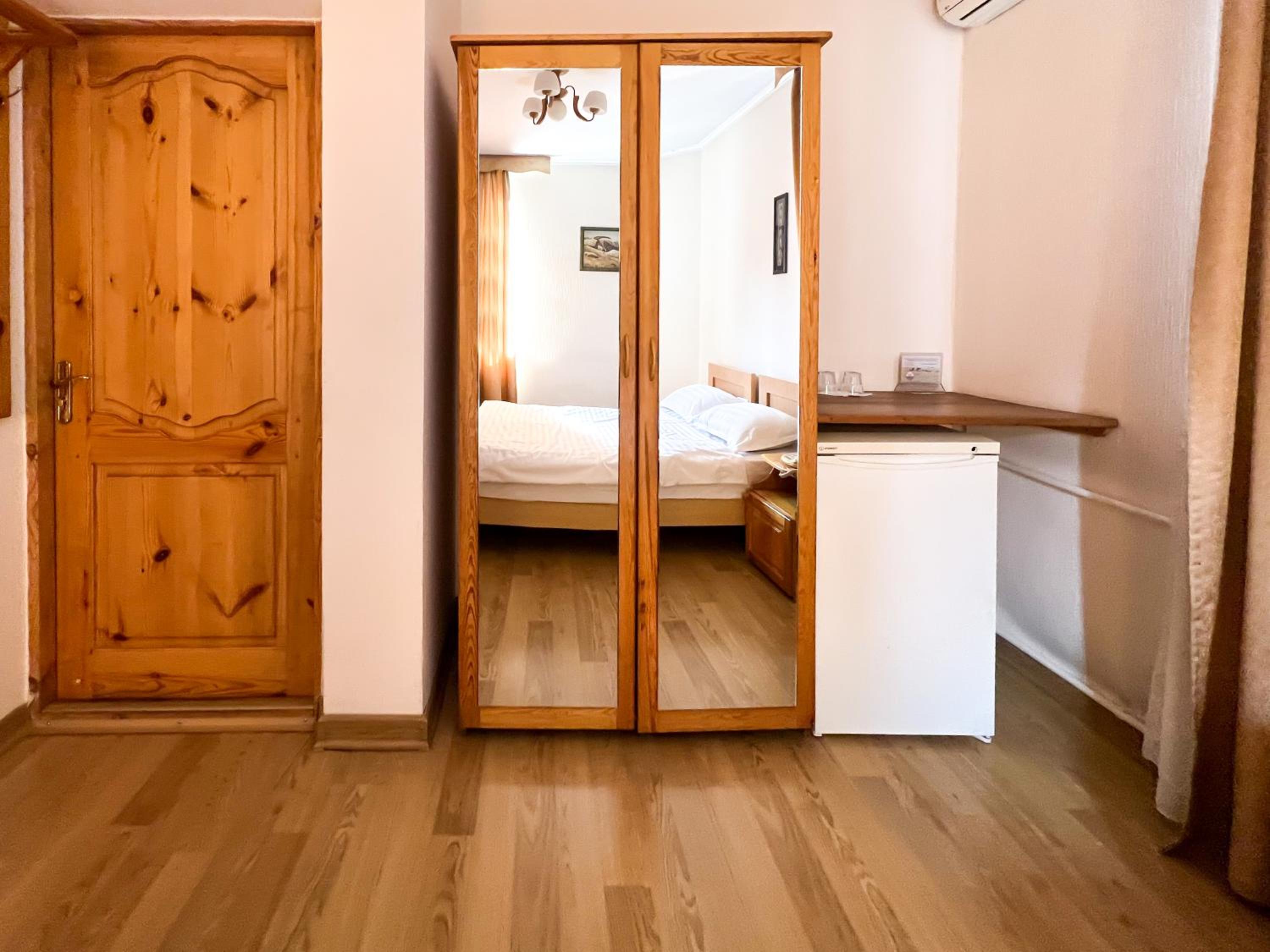 Single Room with Bath
