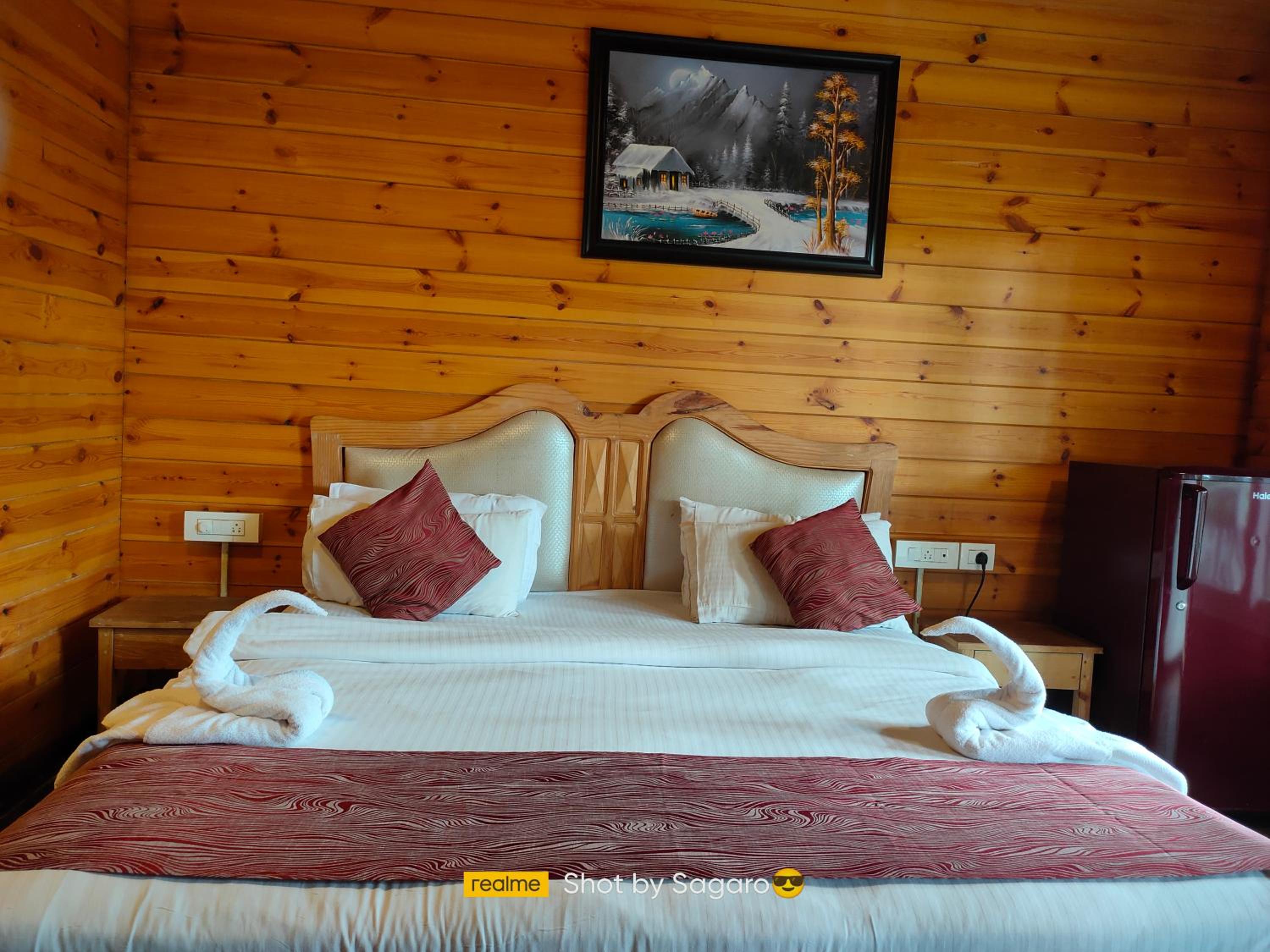 Double Room with Garden View - Photo 12