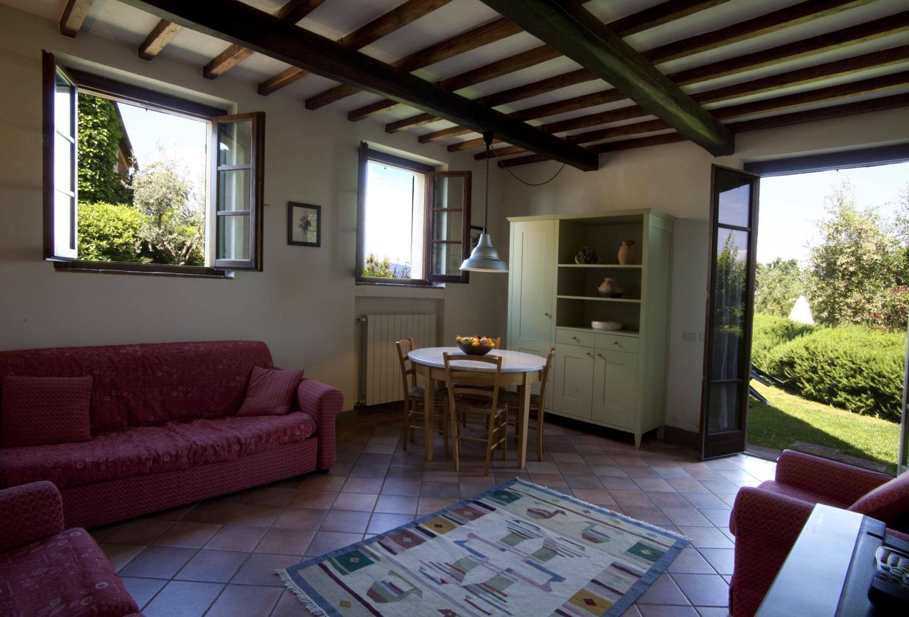 Large One-Bedroom Apartment (4 Adults) photo 2