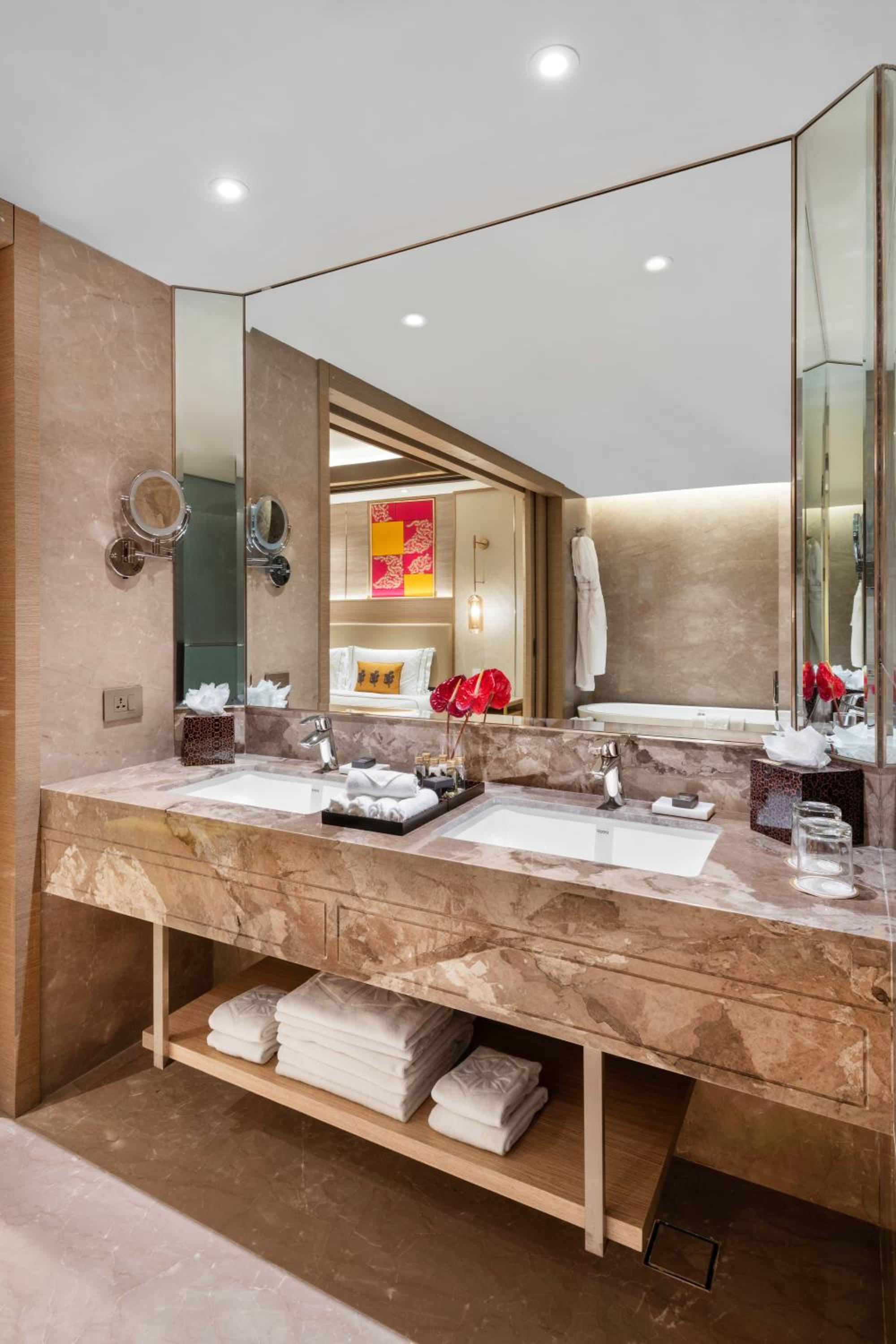 Presidential Suite photo 3