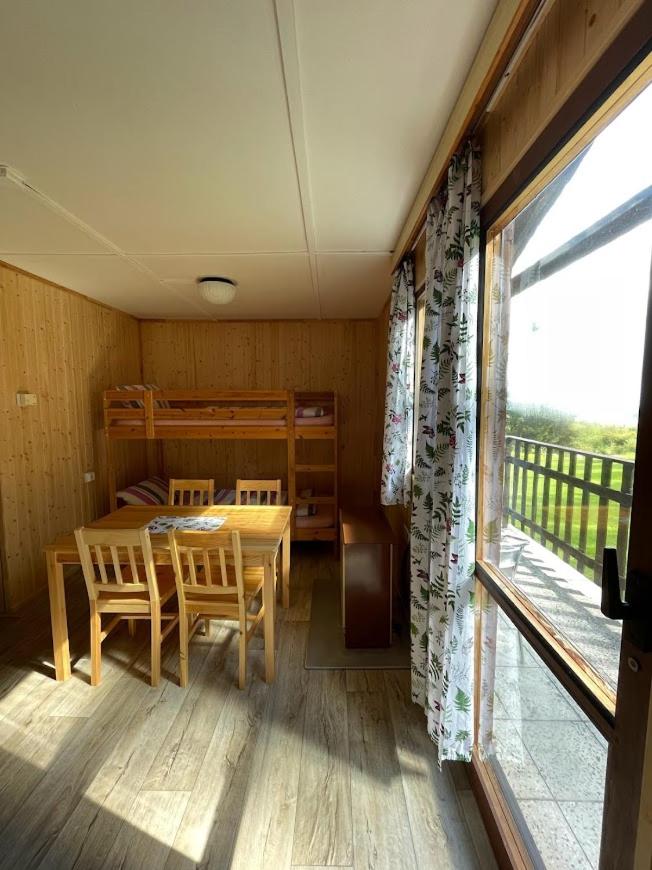 Bungalow photo 3