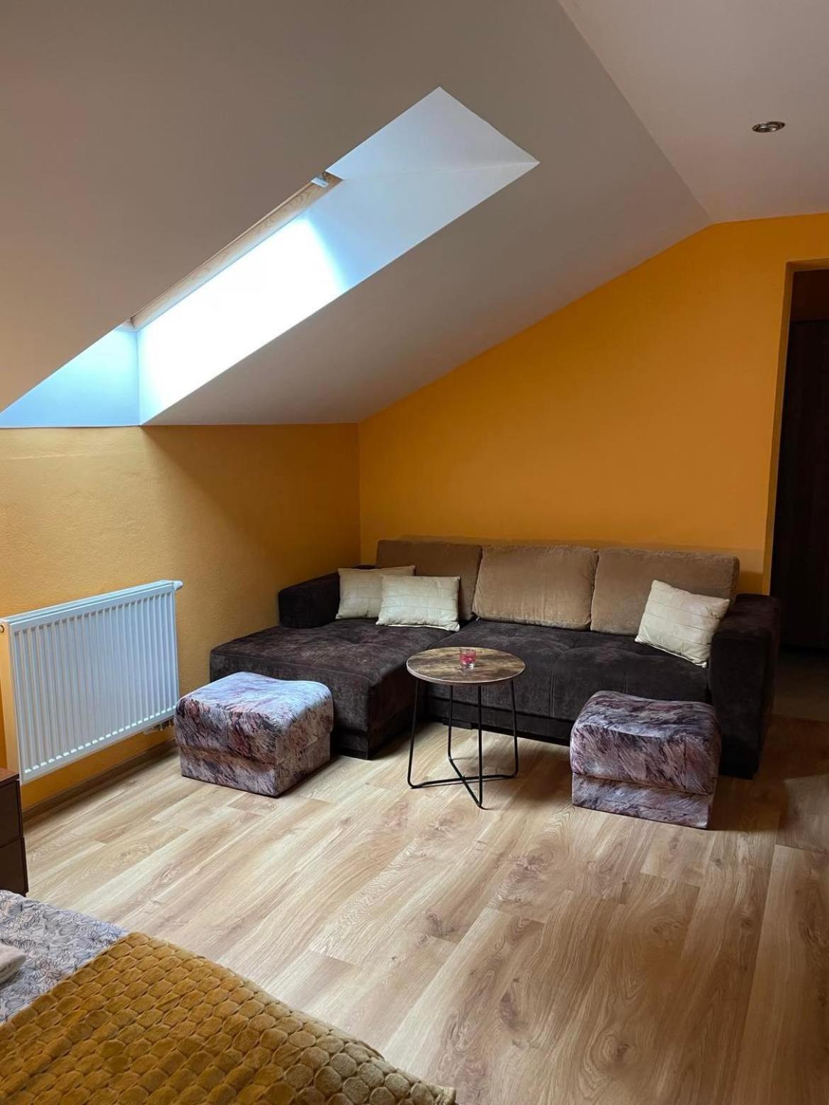 Deluxe Room - Photo 3