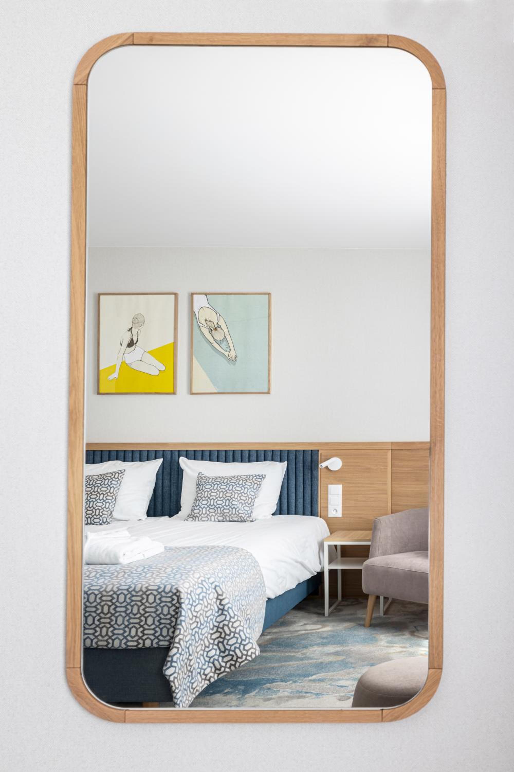 Double or Twin Room with Shower - Photo 4