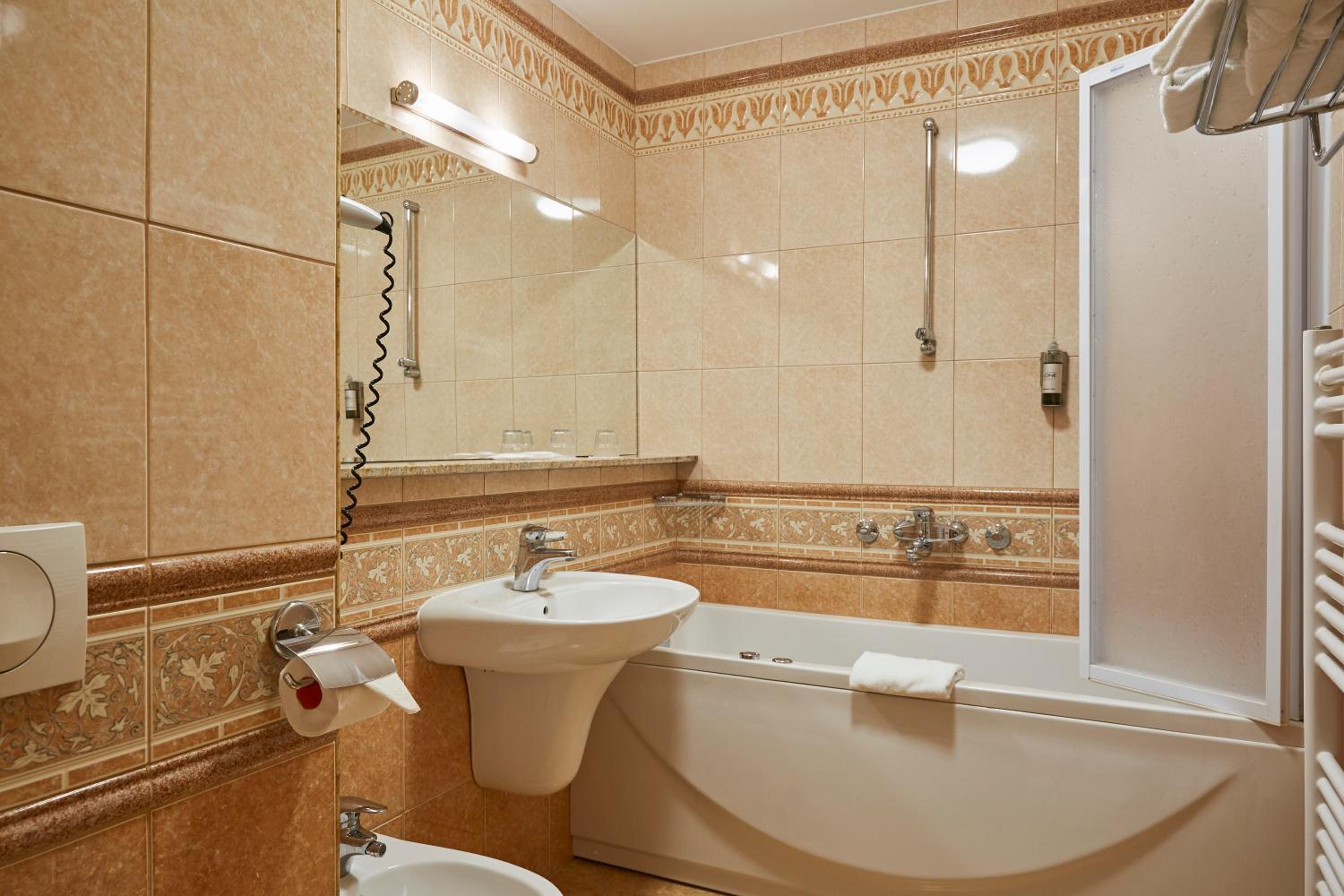 Suite with Terrace photo 2