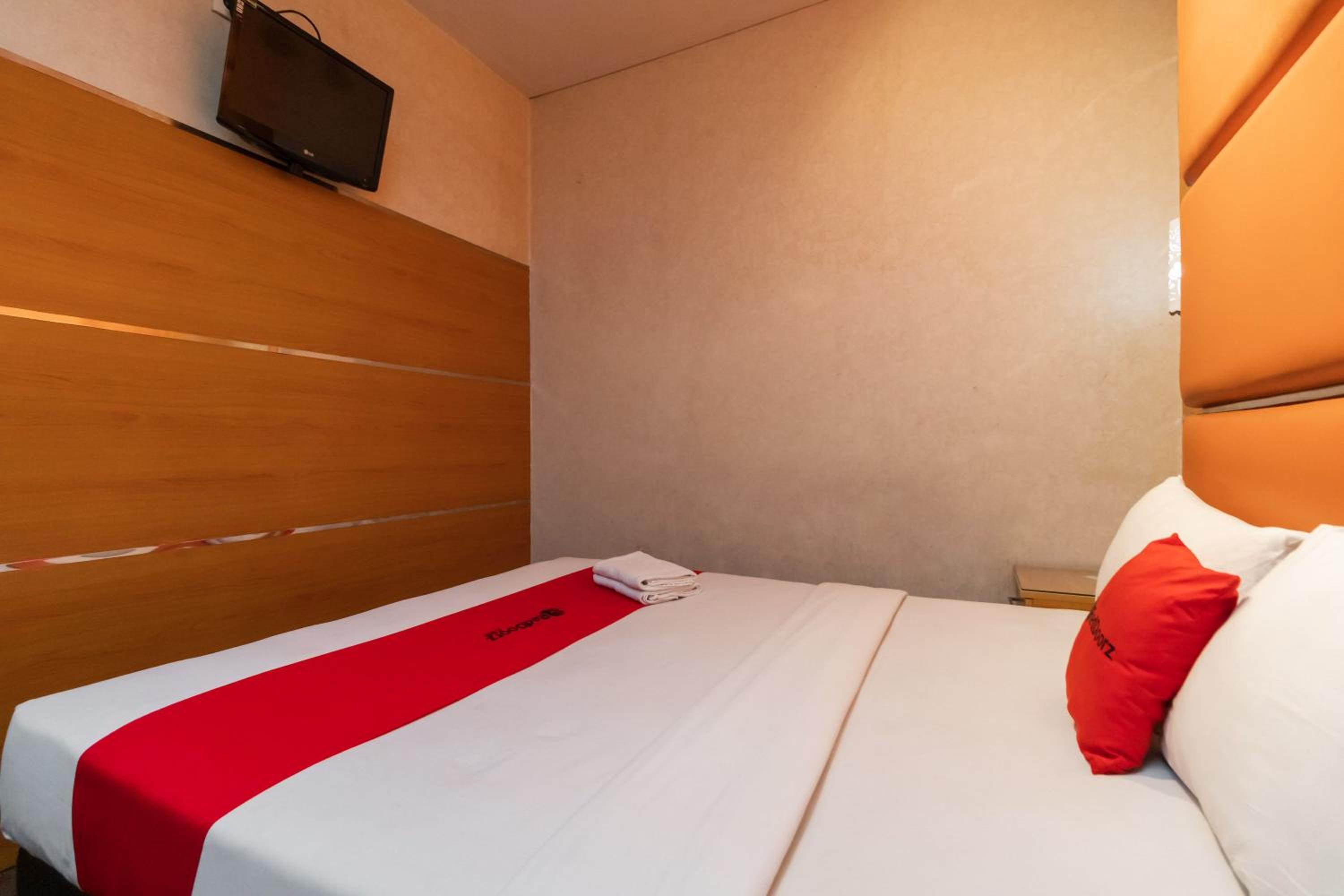 Standard Double Room - Photo 1