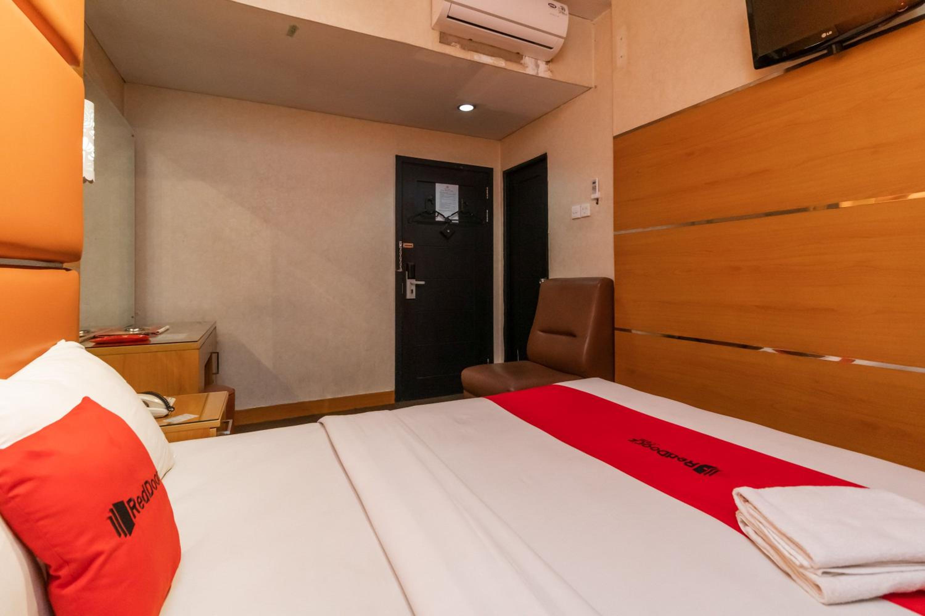 Standard Double Room - Photo 4