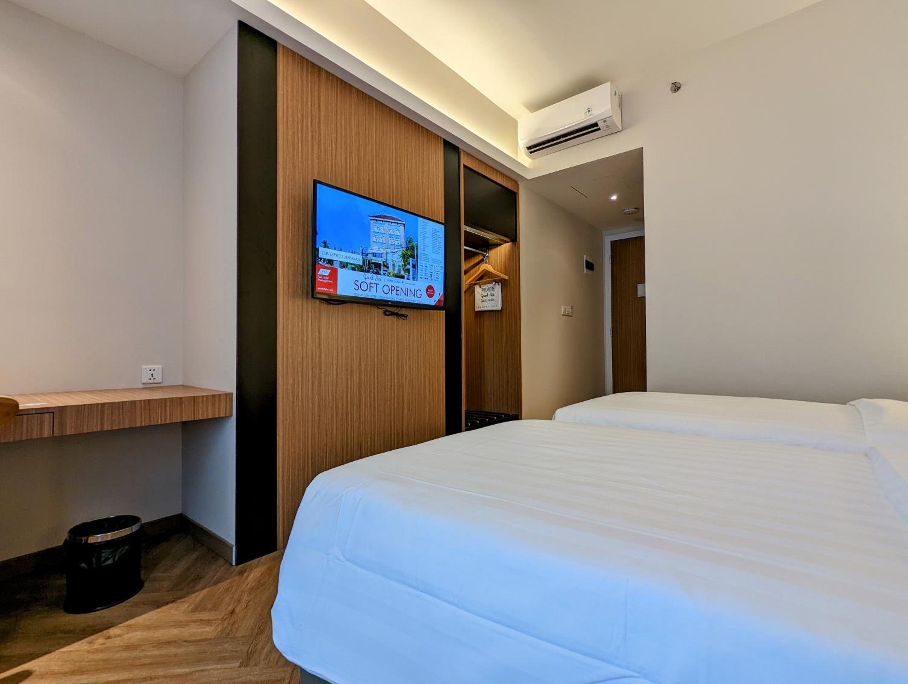 Superior Twin Room - Photo 3
