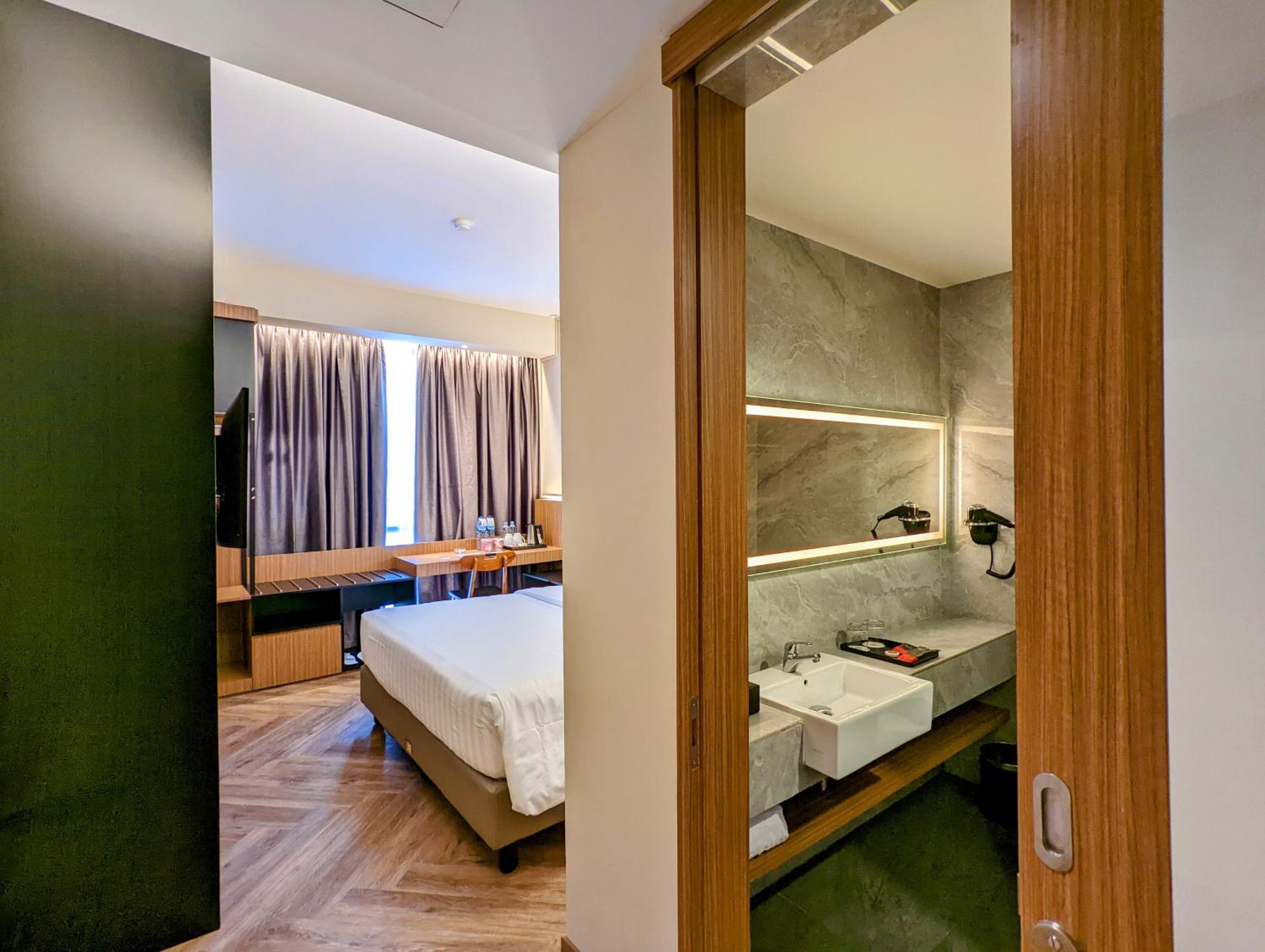 Superior Double Room - Photo 5