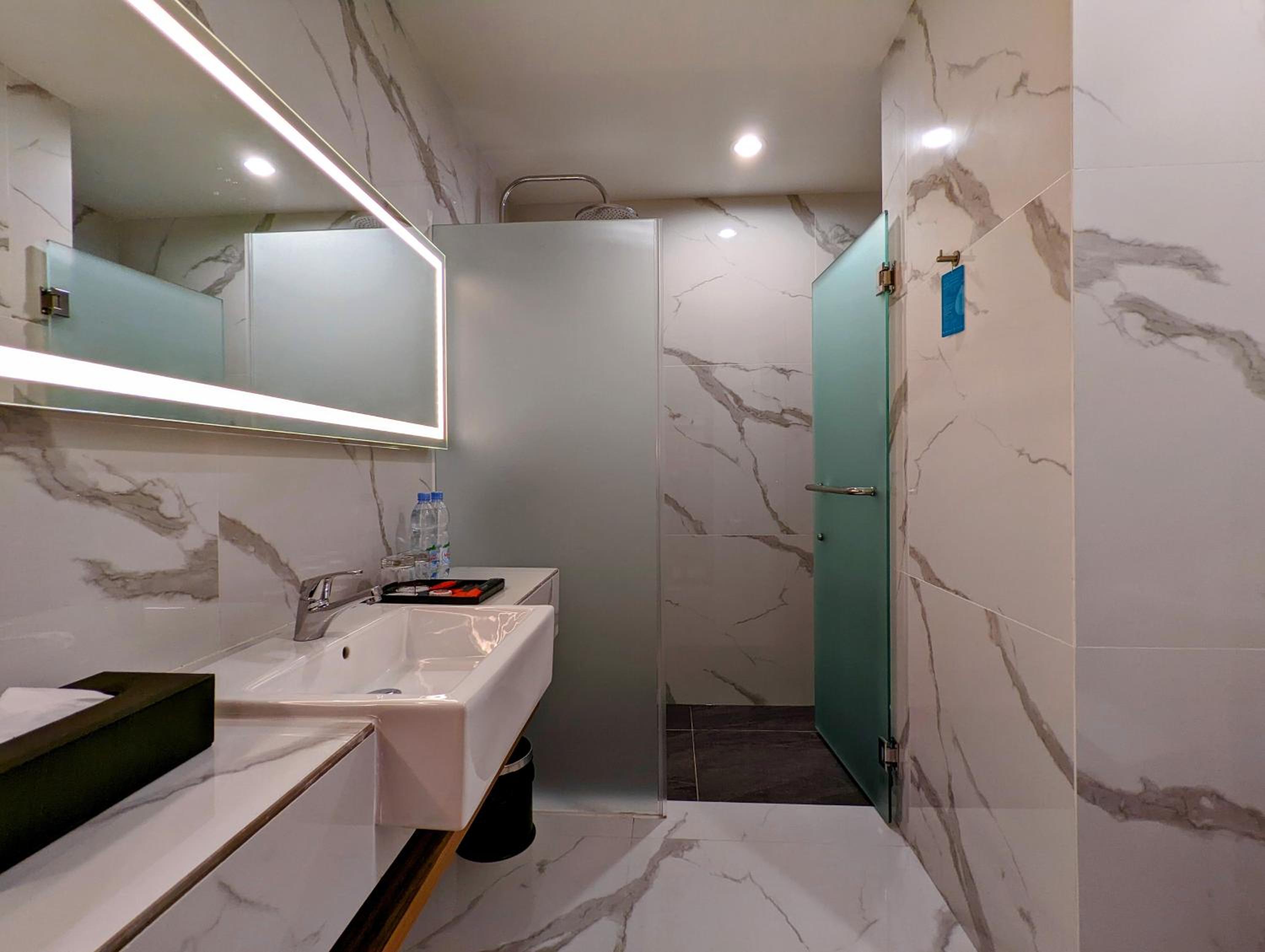Deluxe Double Room - Photo 6