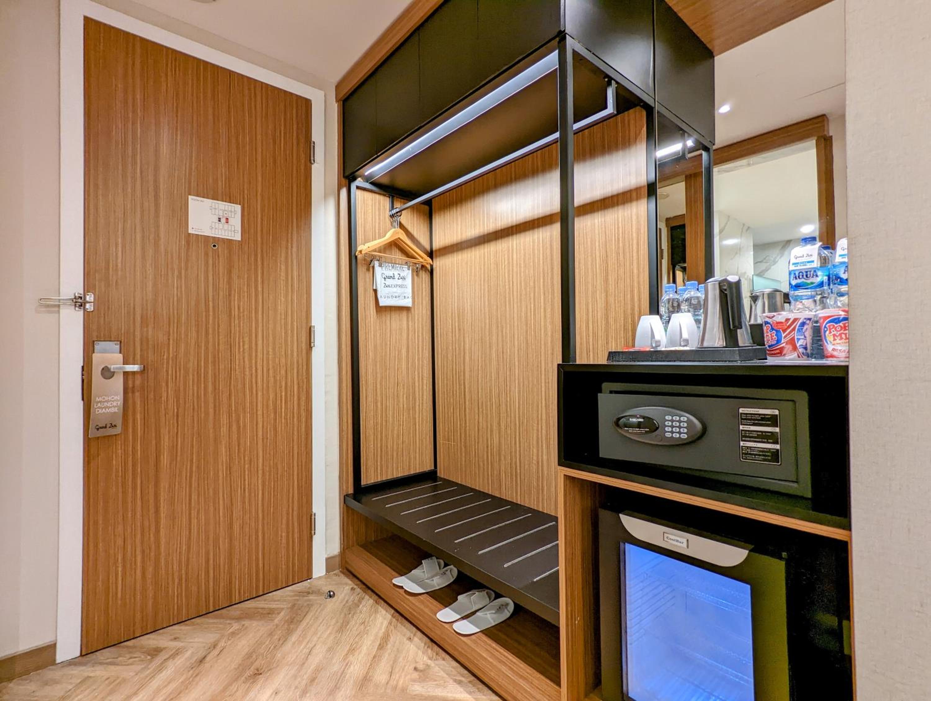 Deluxe Double Room - Photo 5