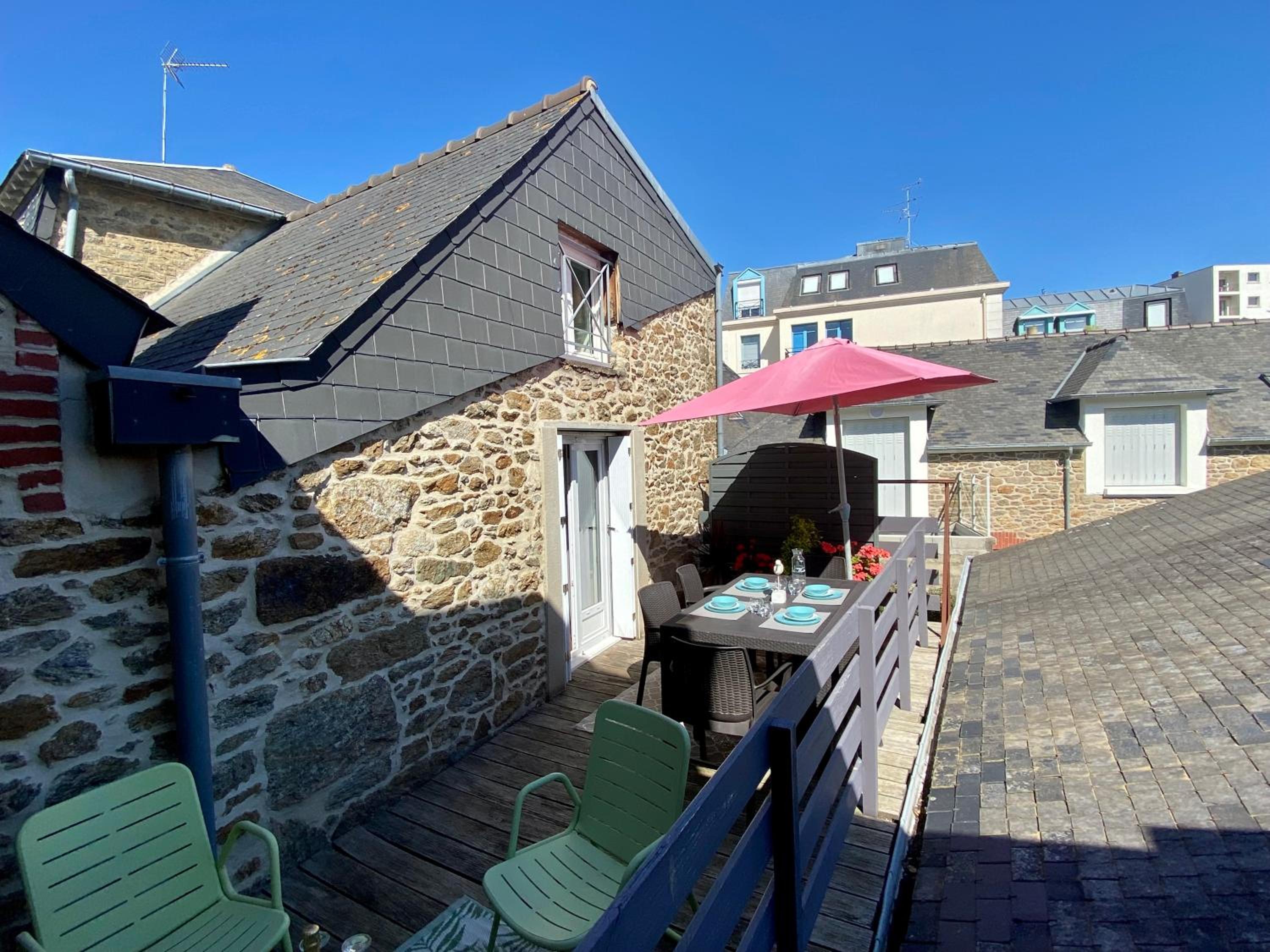 Apartment with Terrace (4 Adults) photo 1