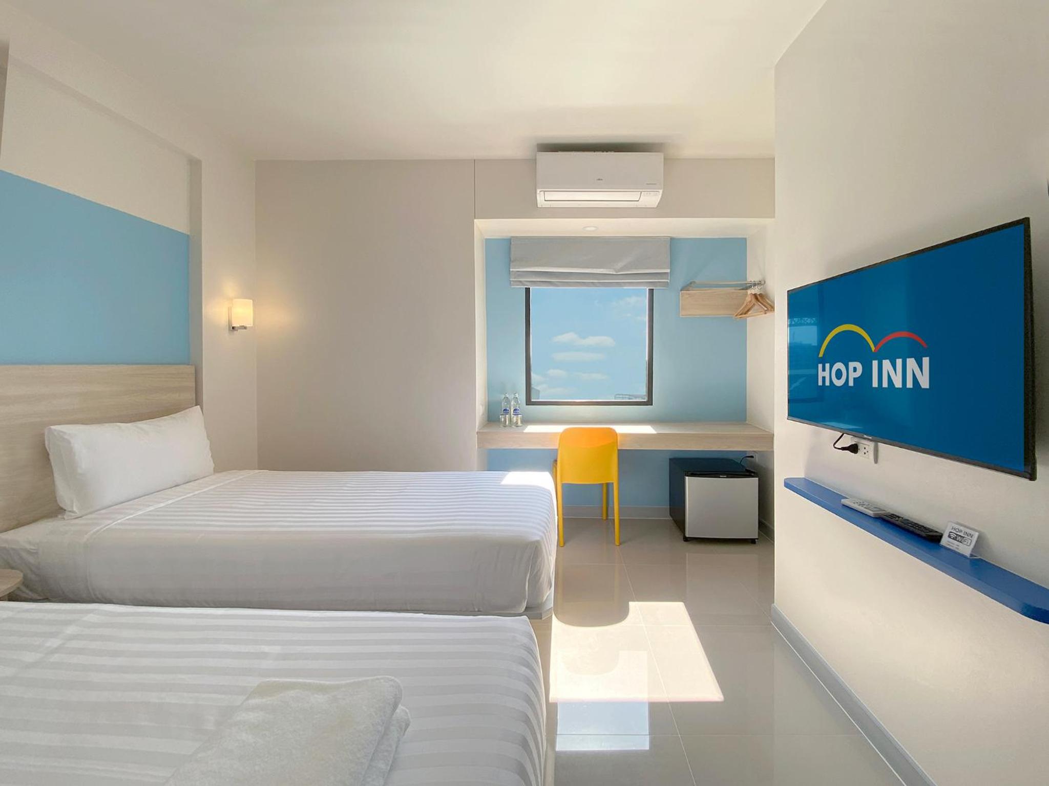 Standard Twin Room photo 2