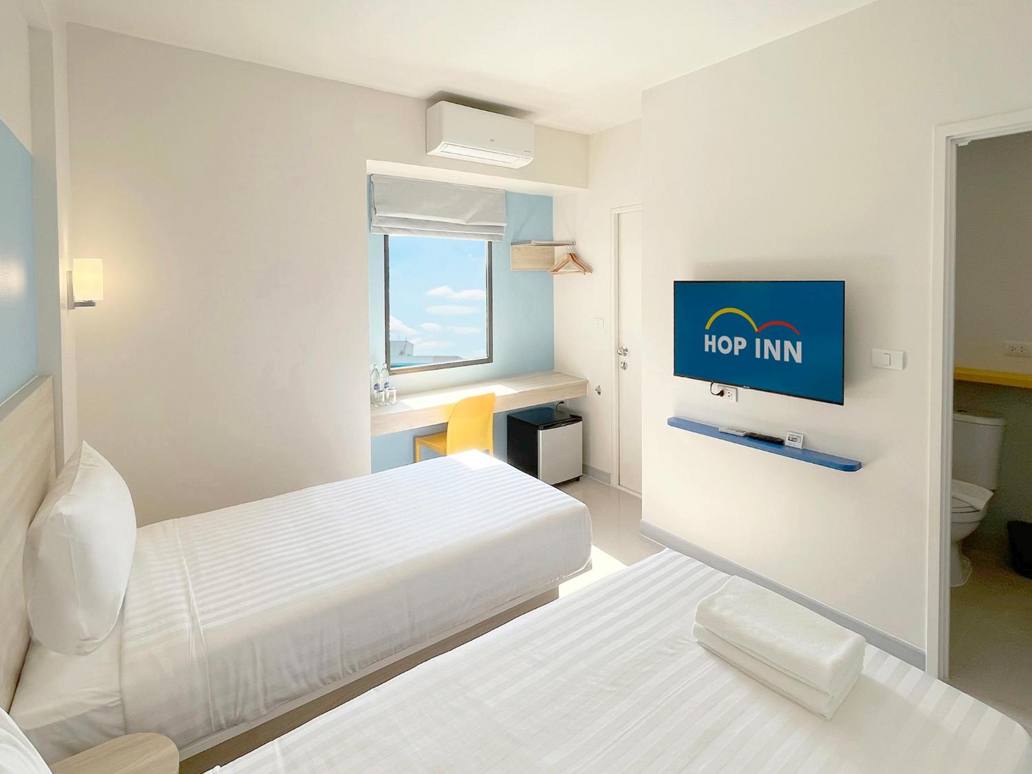 Standard Twin Room photo 3