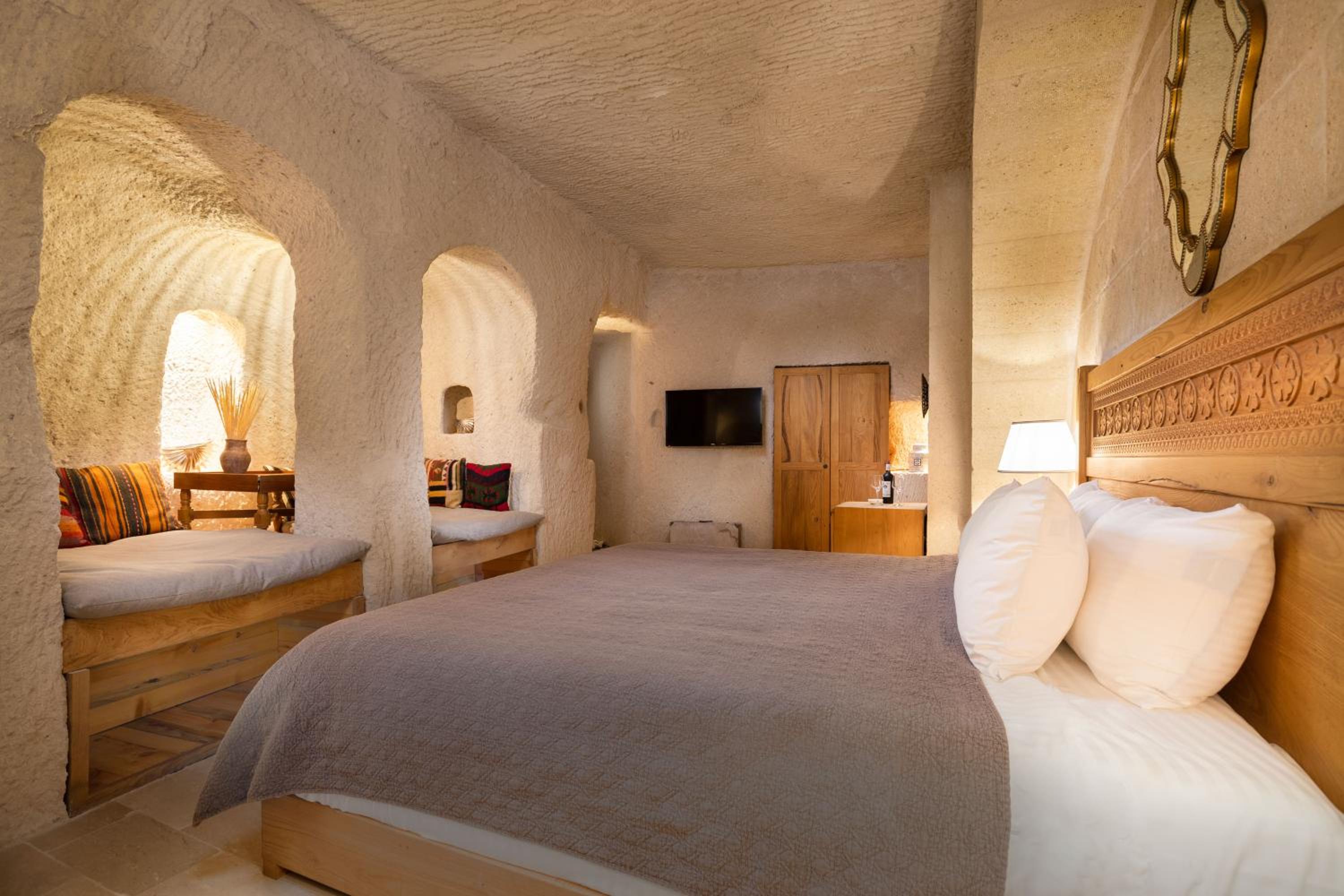 Deluxe Double or Twin Room photo 3