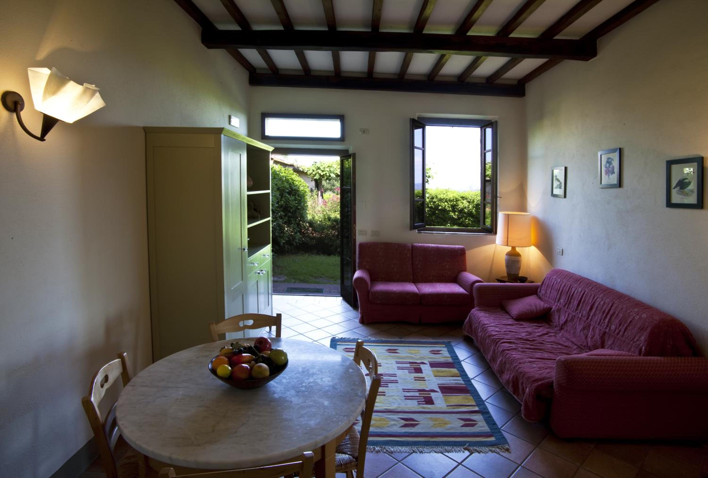 Standard Two-Bedroom Apartment (6 Adults)