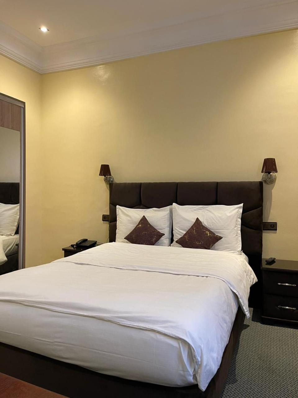 Single Room with one big bed