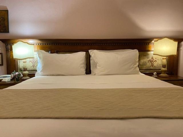 Standard Double Room photo 2