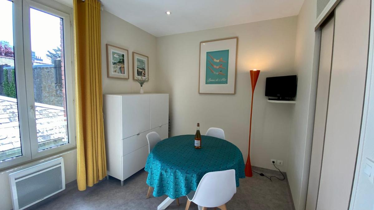 One-Bedroom Apartment (2 Adults) photo 1