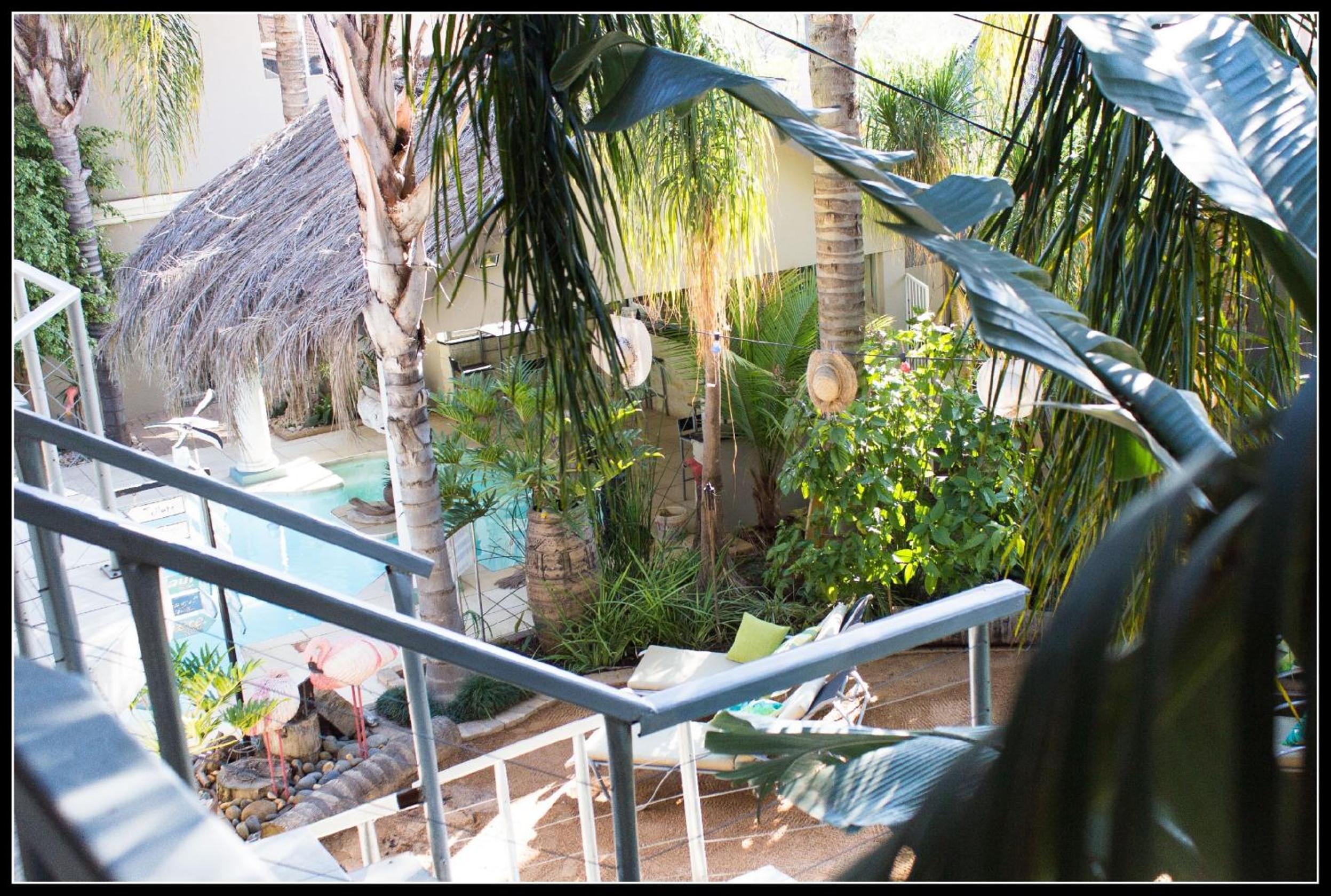 Suite with Balcony - Photo 13