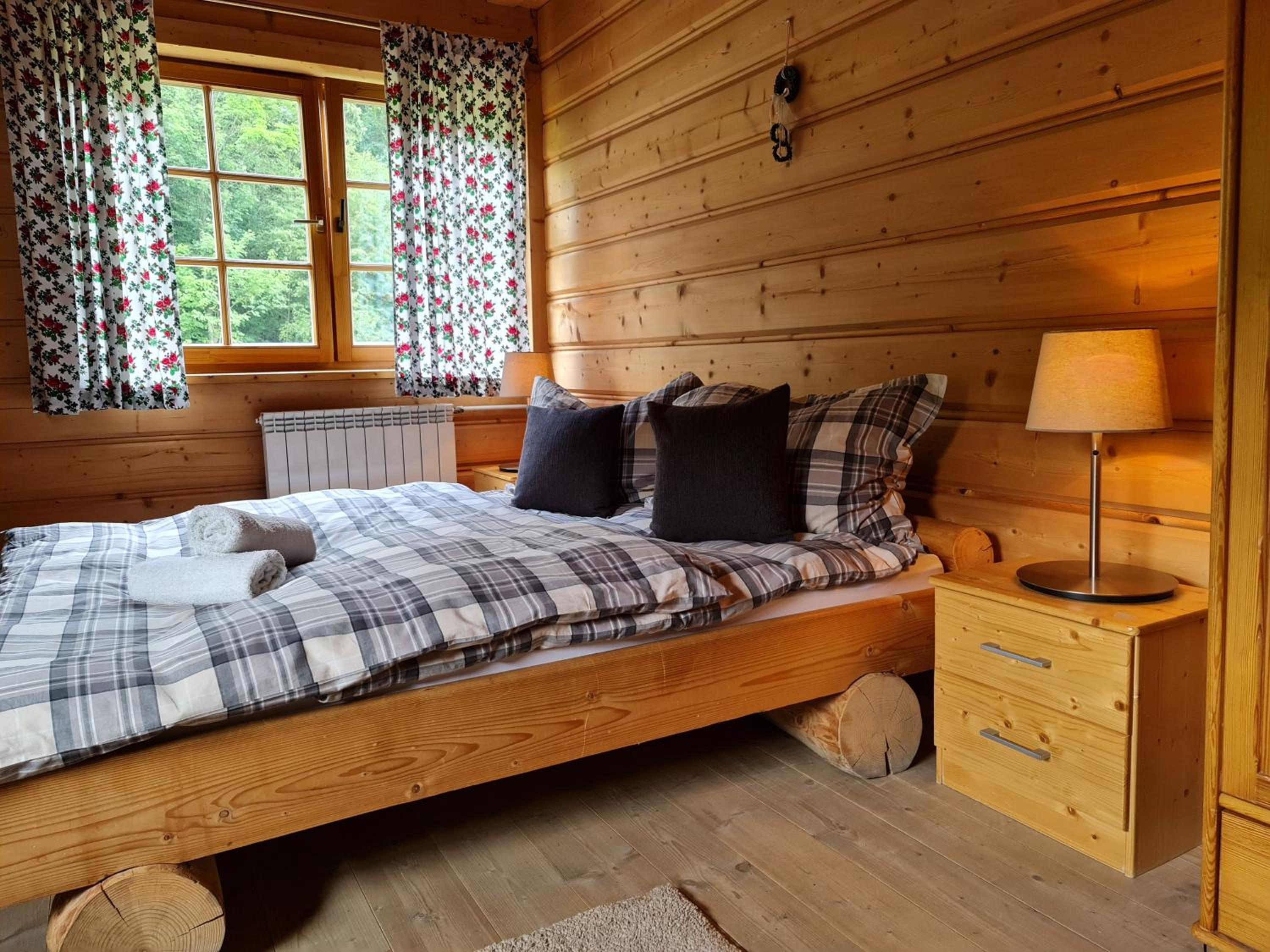 Double Room - Photo 10