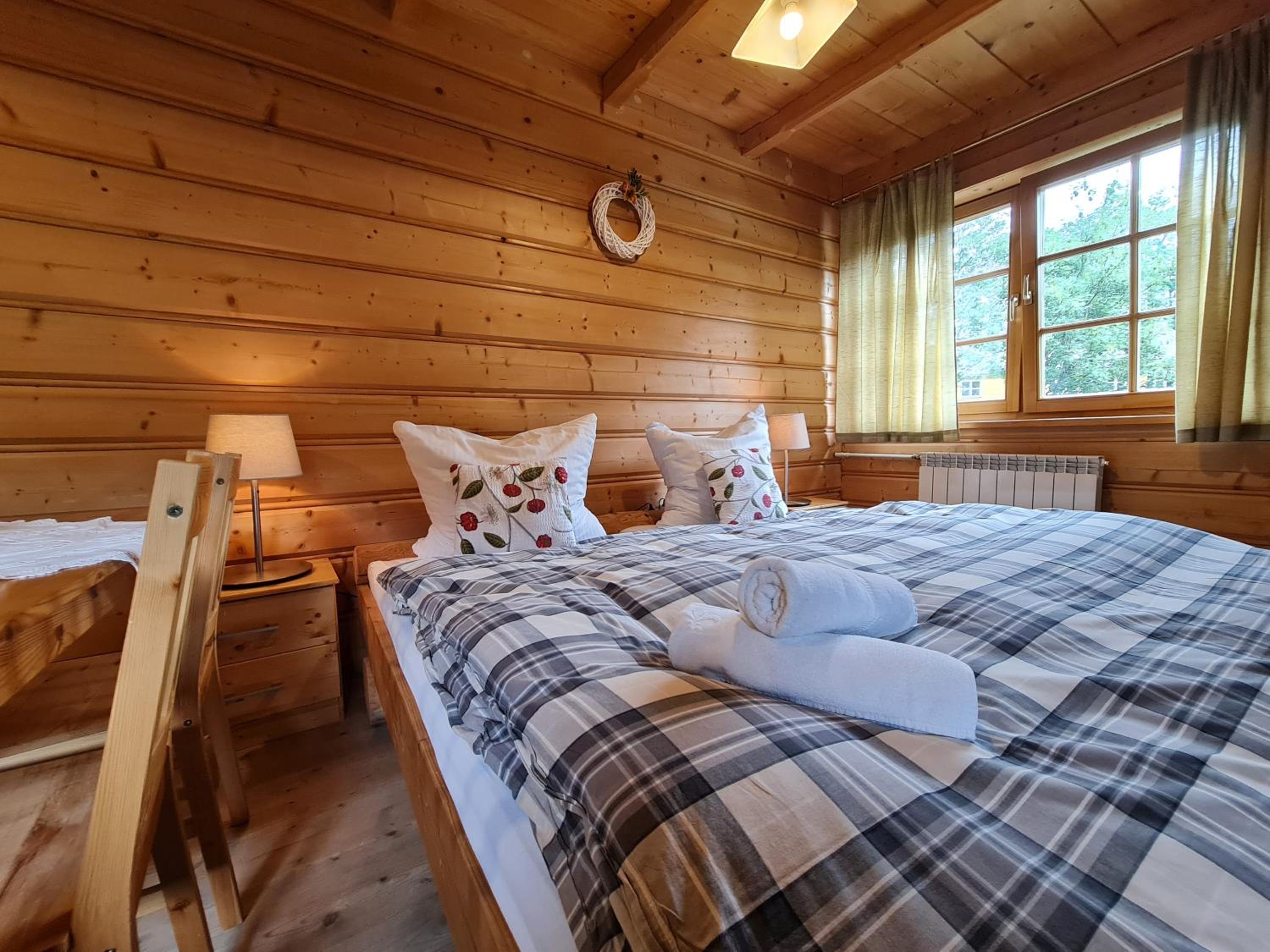 Double Room - Photo 11