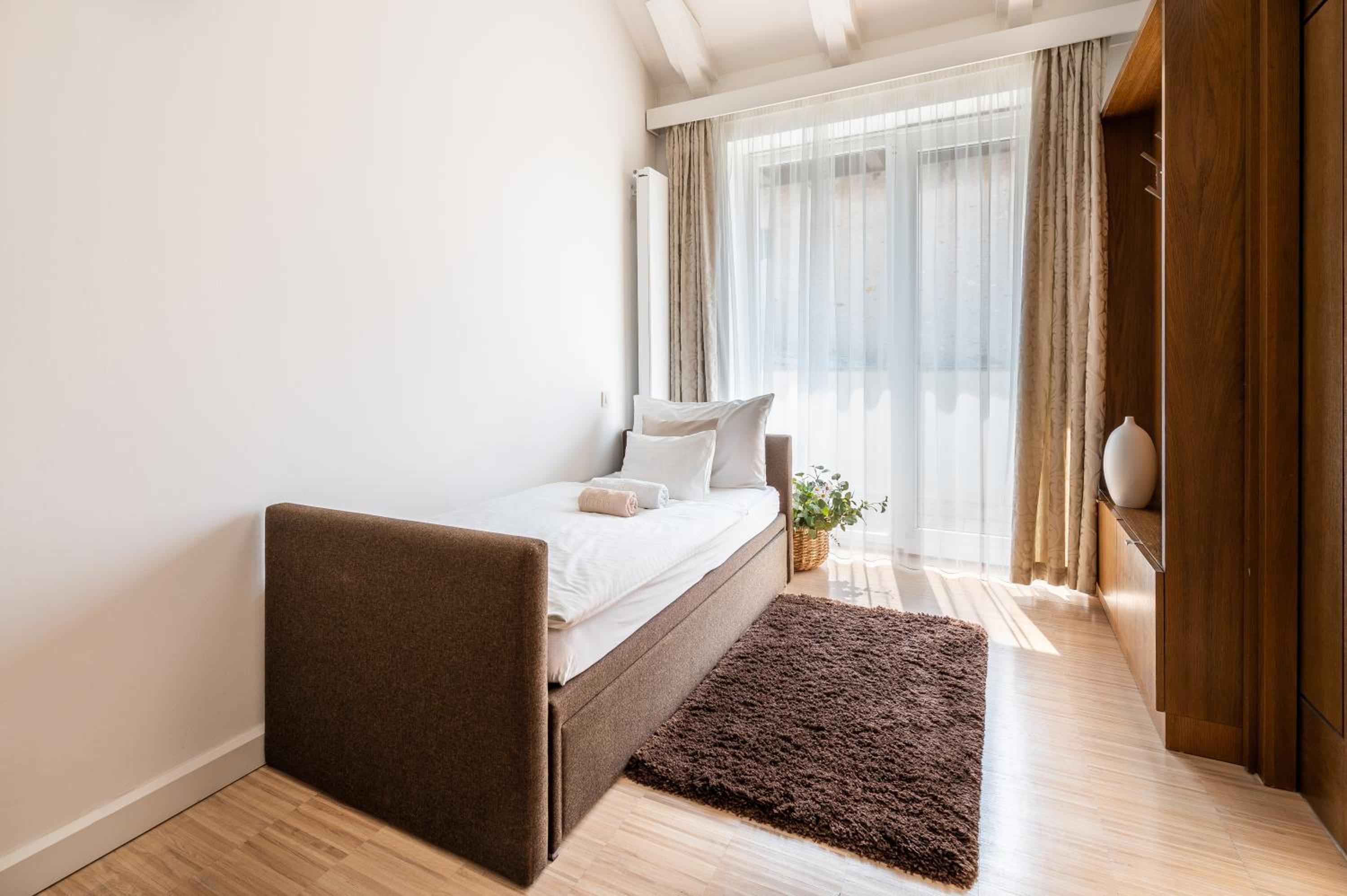 Single Room photo 2