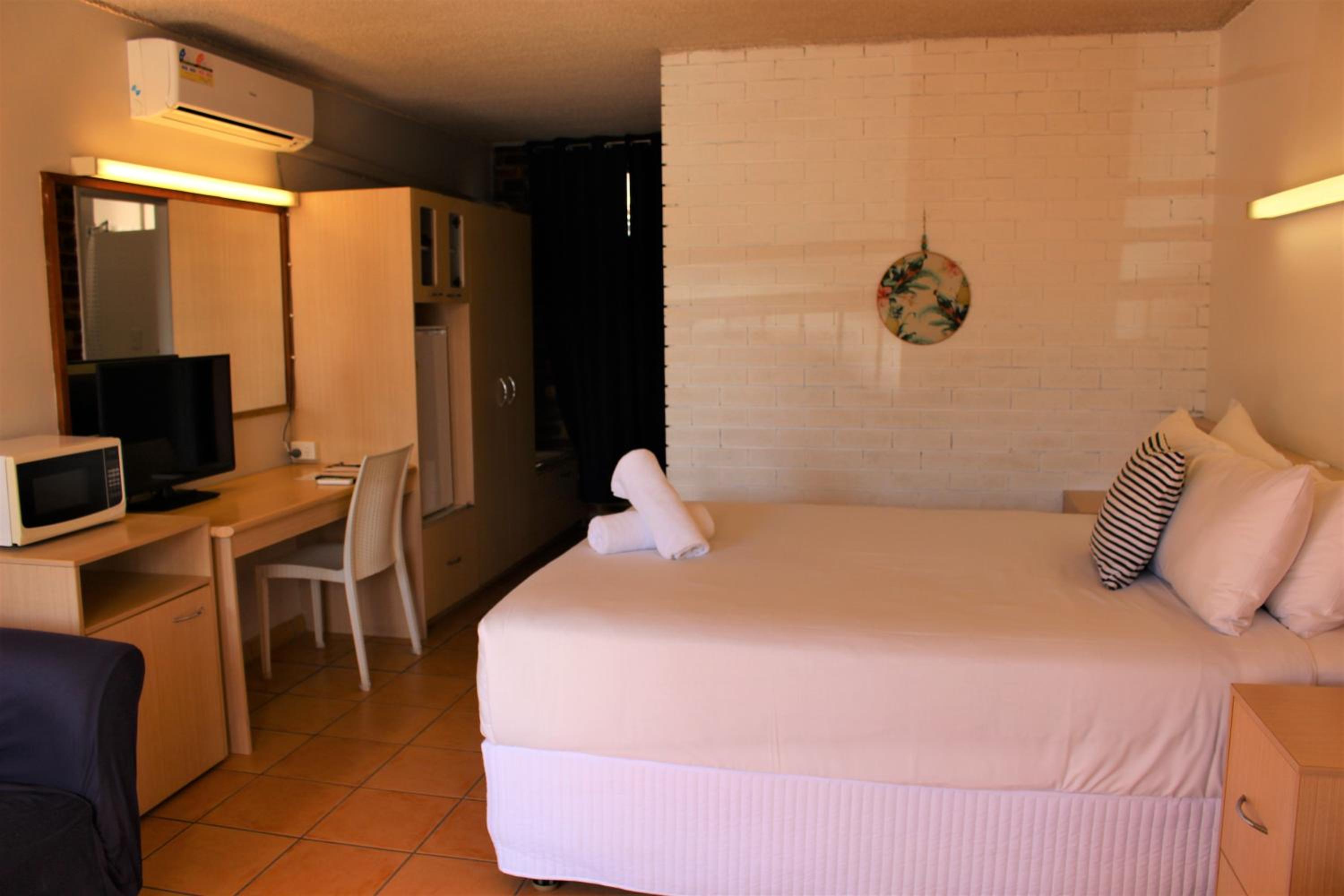 Triple Room - Photo 9