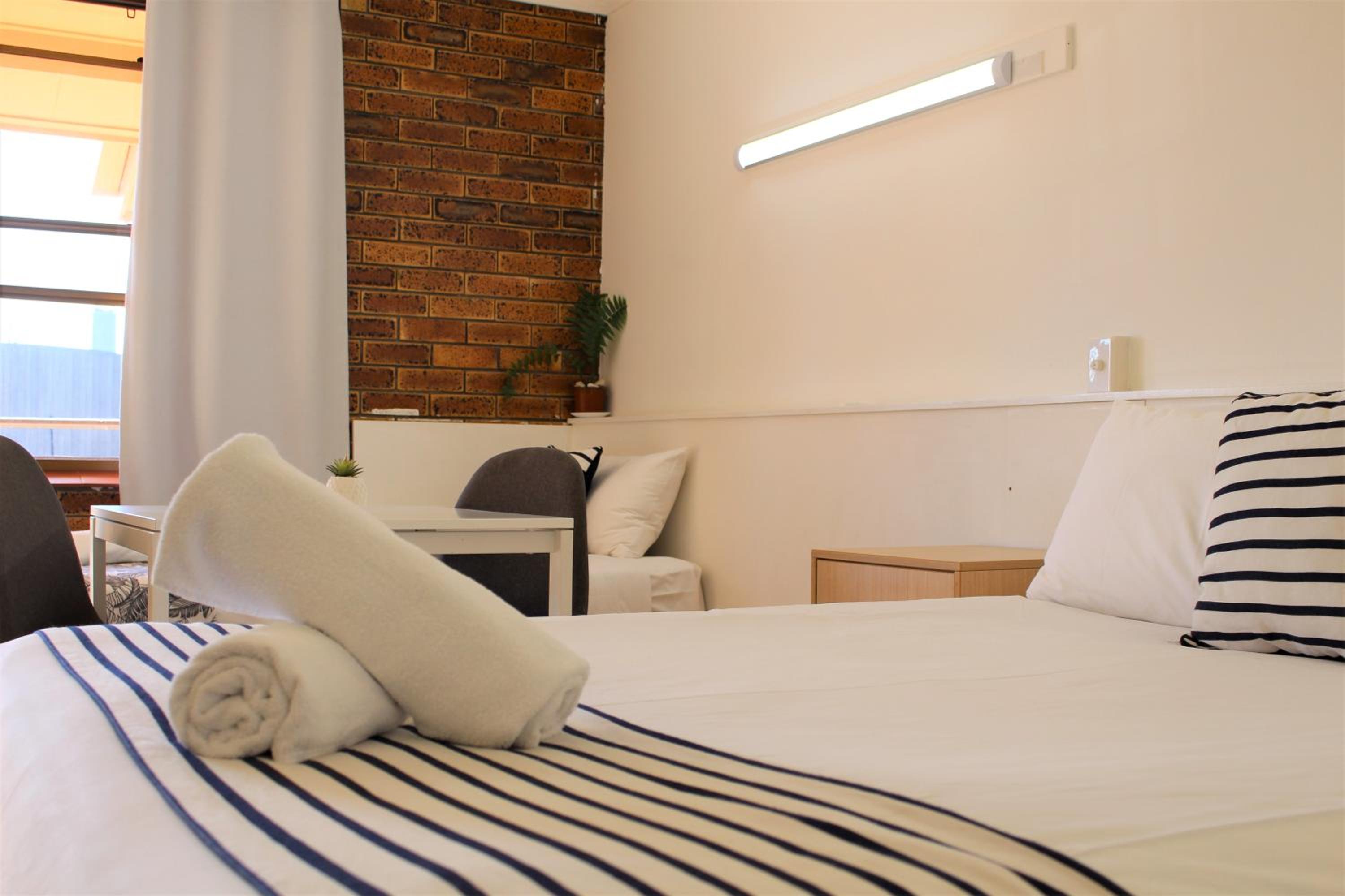 Triple Room - Photo 16