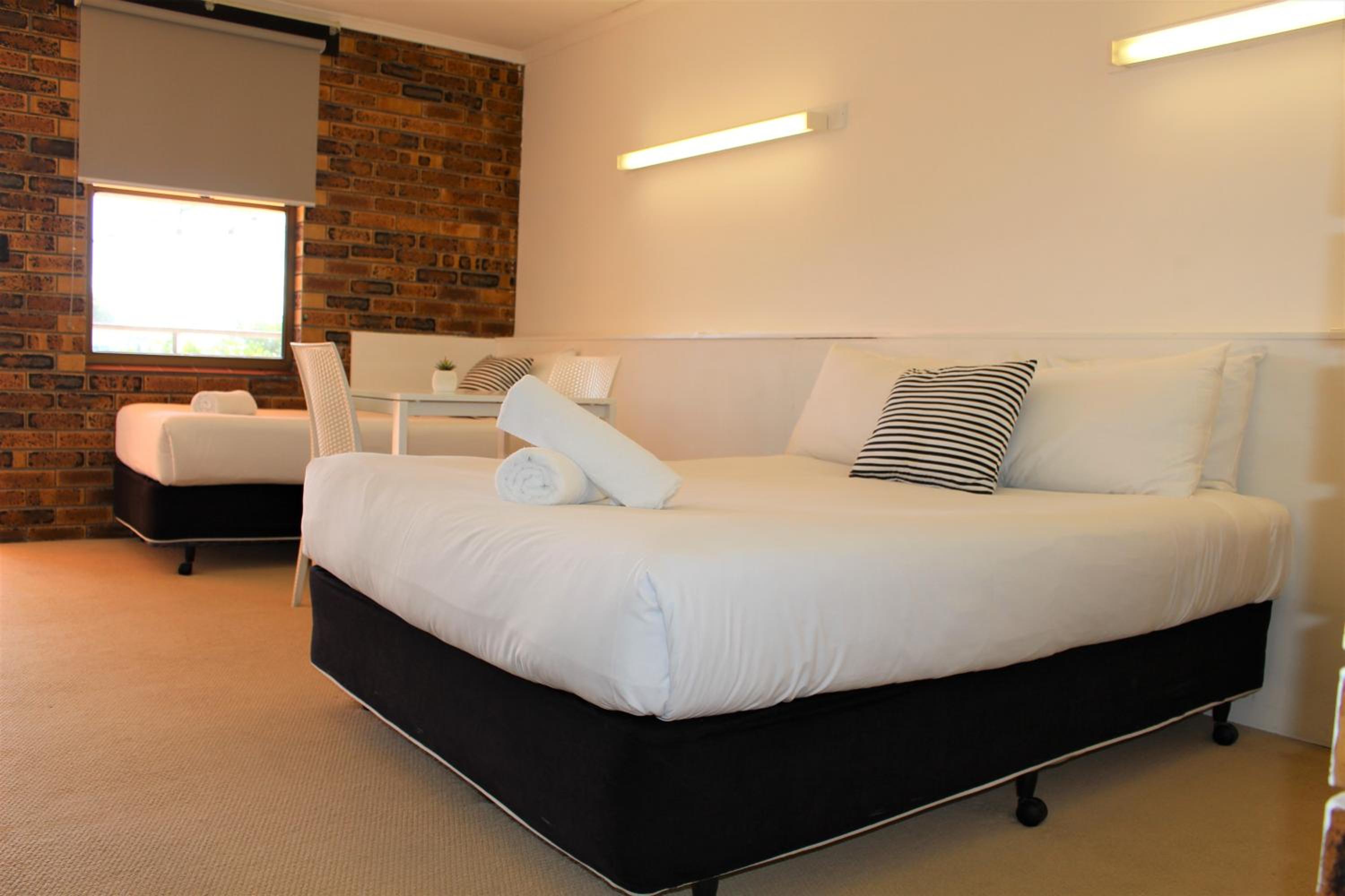 Triple Room - Photo 7