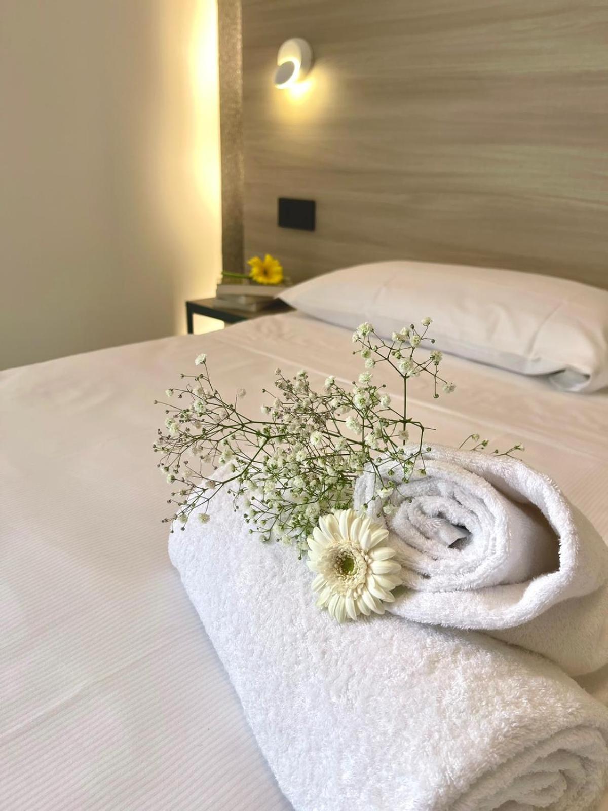Standard Double Or Twin Room - Photo 1