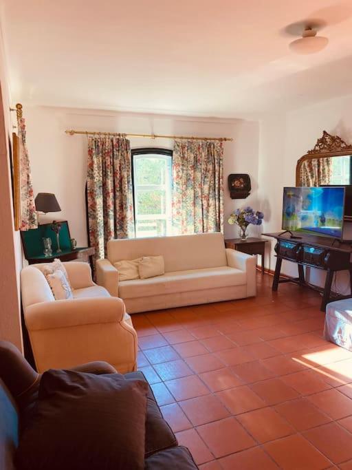 Villa photo 1