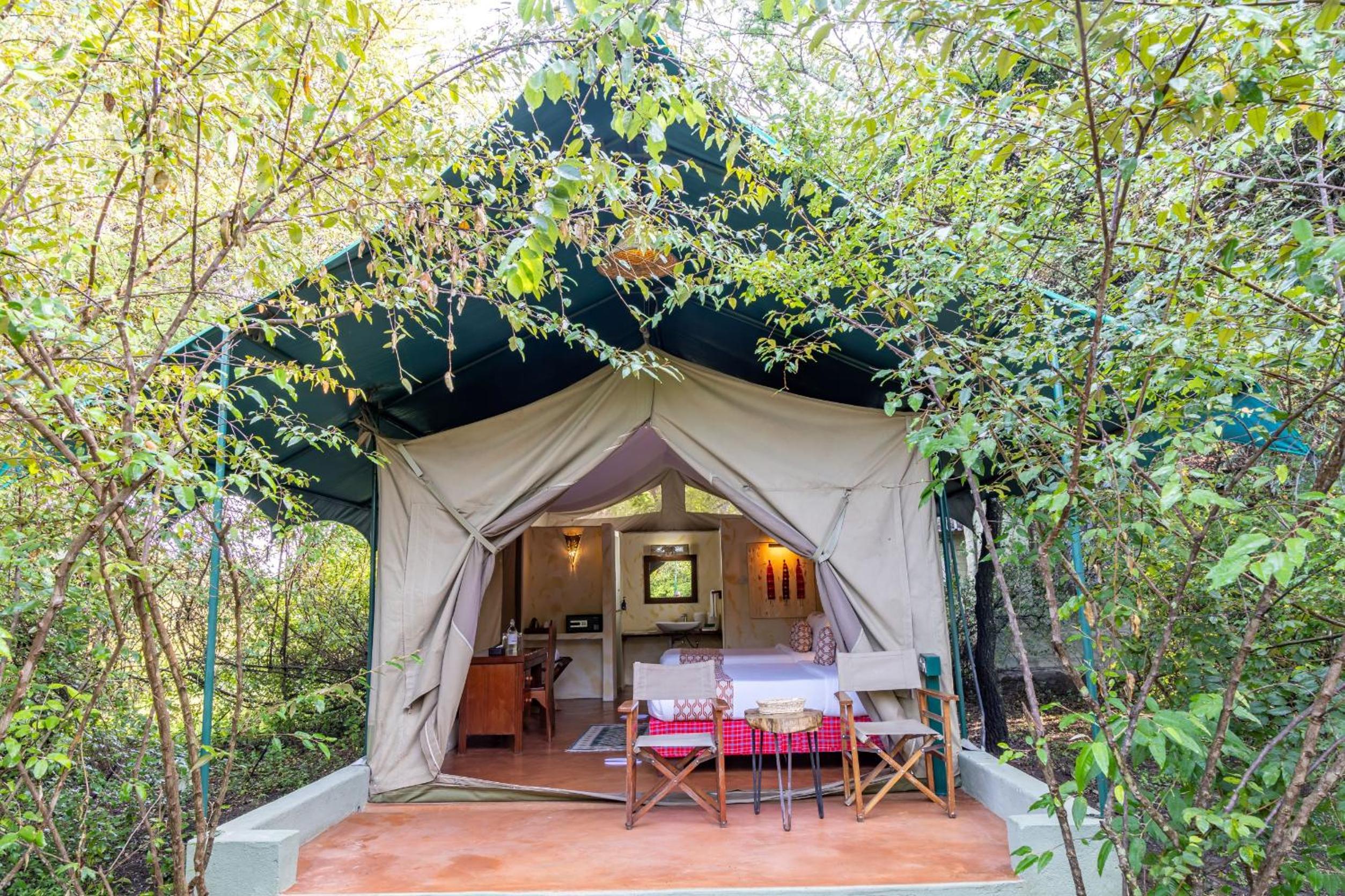 Savannah Tent photo 2