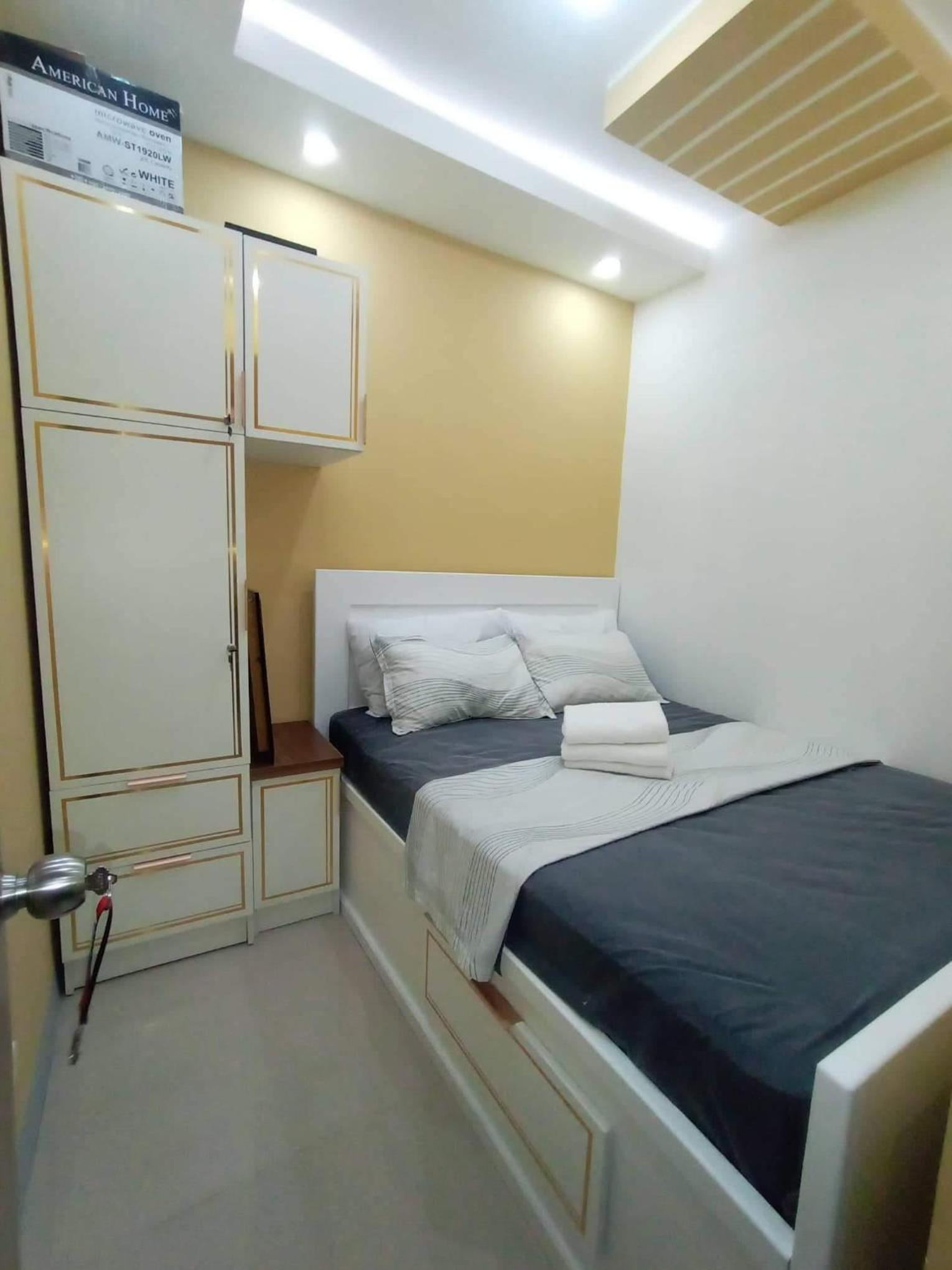 One-Bedroom Apartment - Photo 18