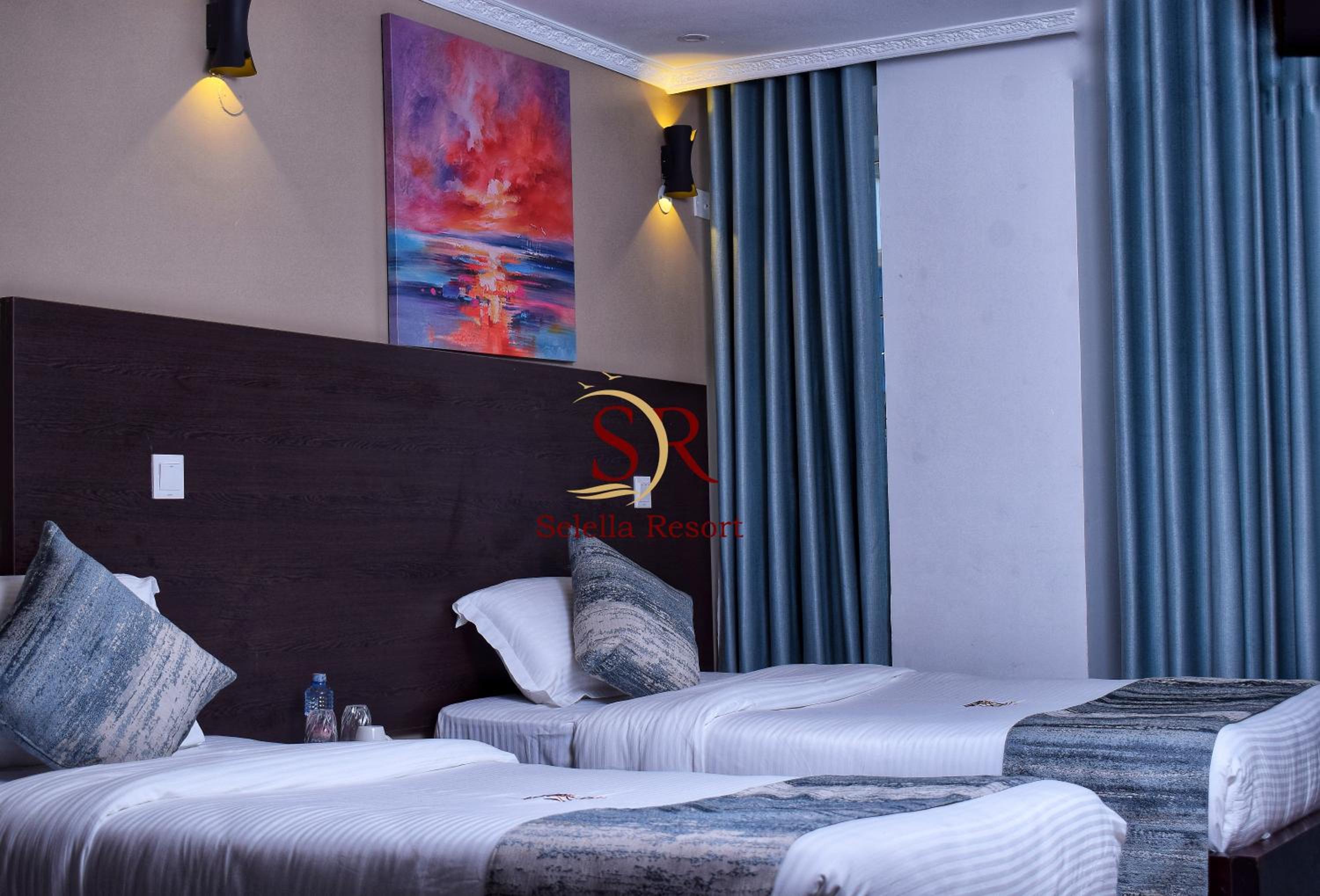 Deluxe Twin Room - Photo 1