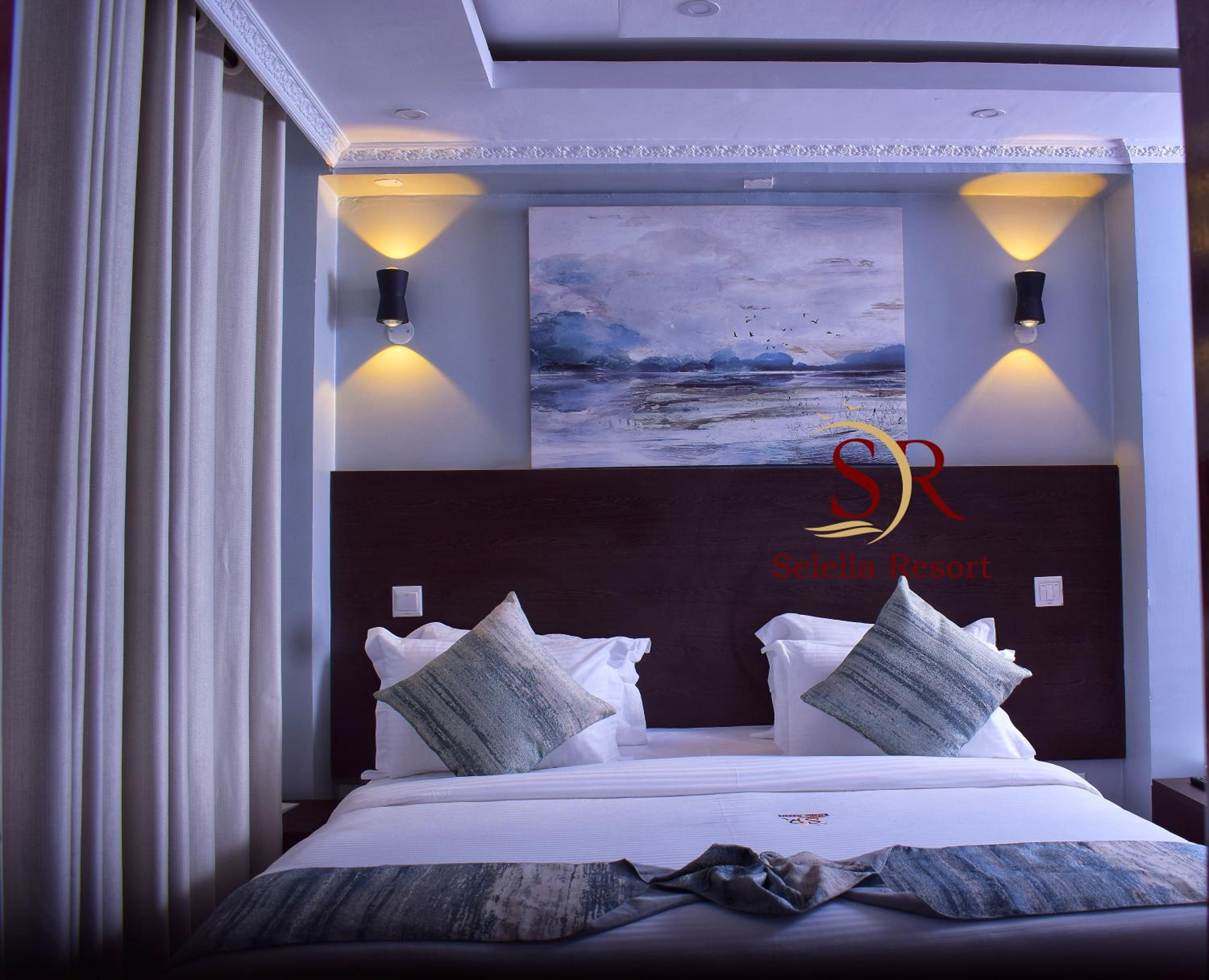 Deluxe Room - Photo 6