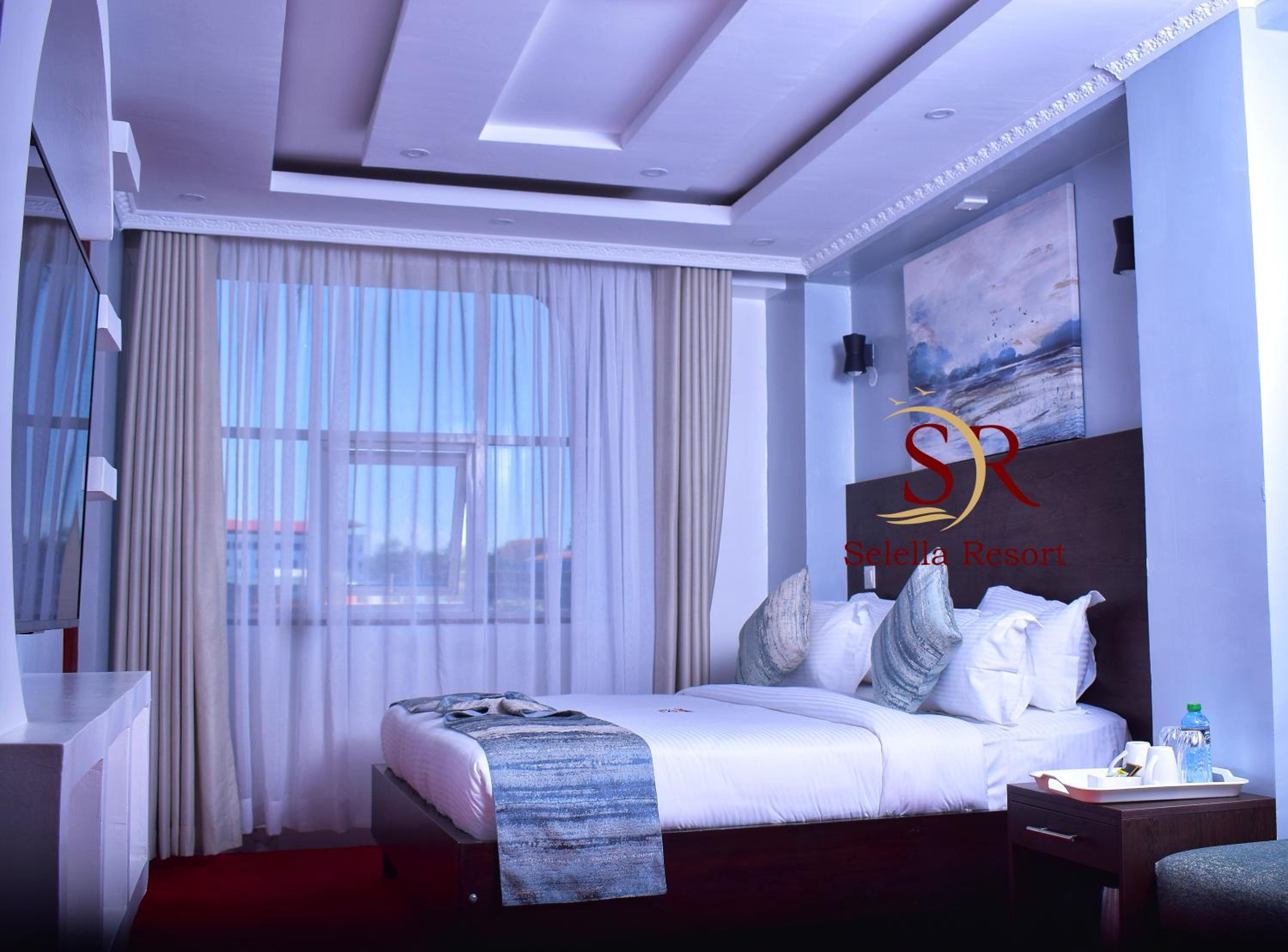 Superior King Room - Photo 1